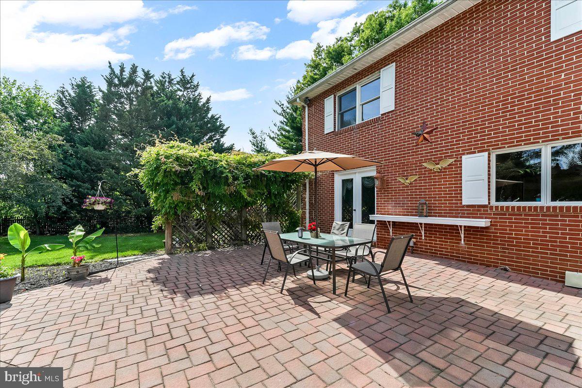 CARAVEL FARMS - Residential