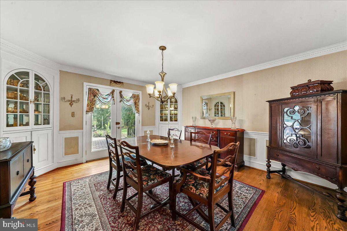 CARAVEL FARMS - Residential