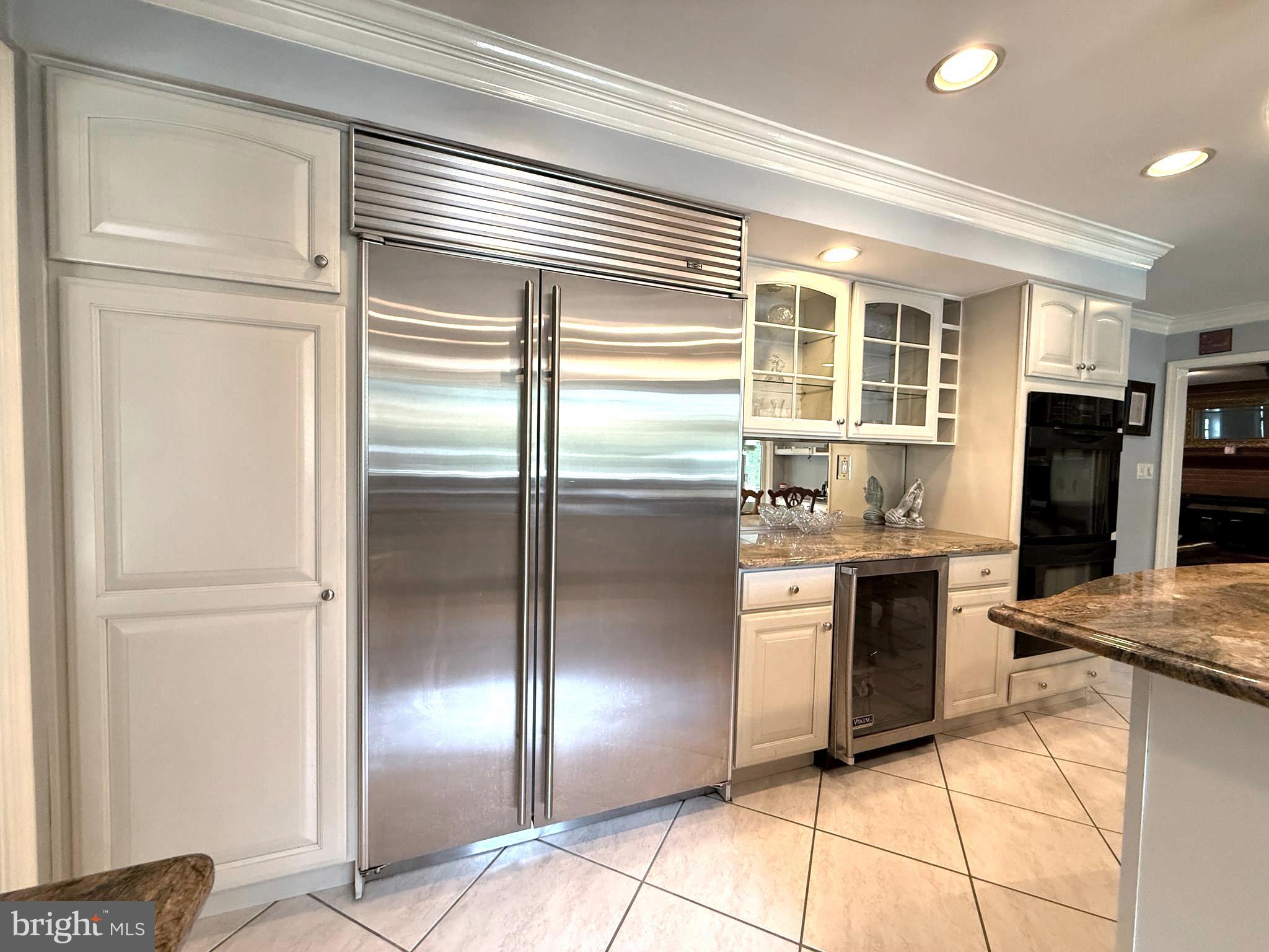 CARAVEL FARMS - Residential