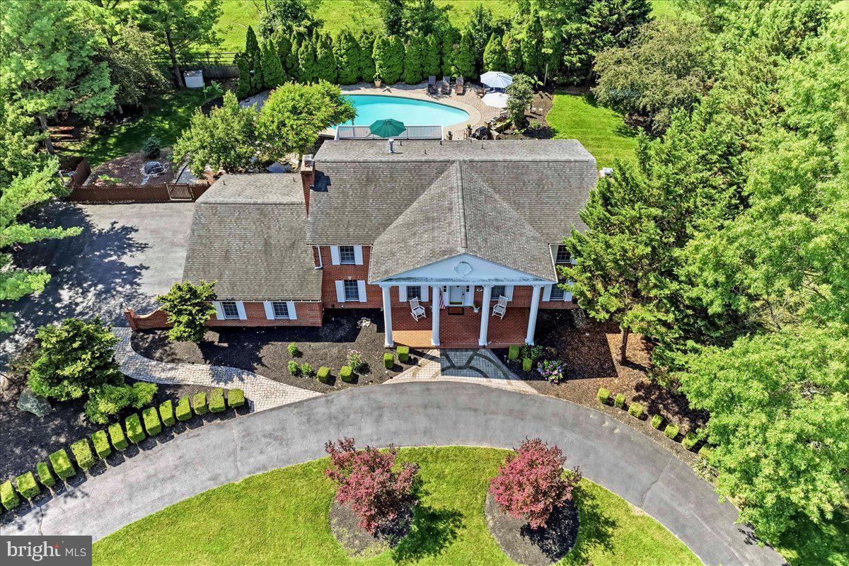 CARAVEL FARMS - Residential