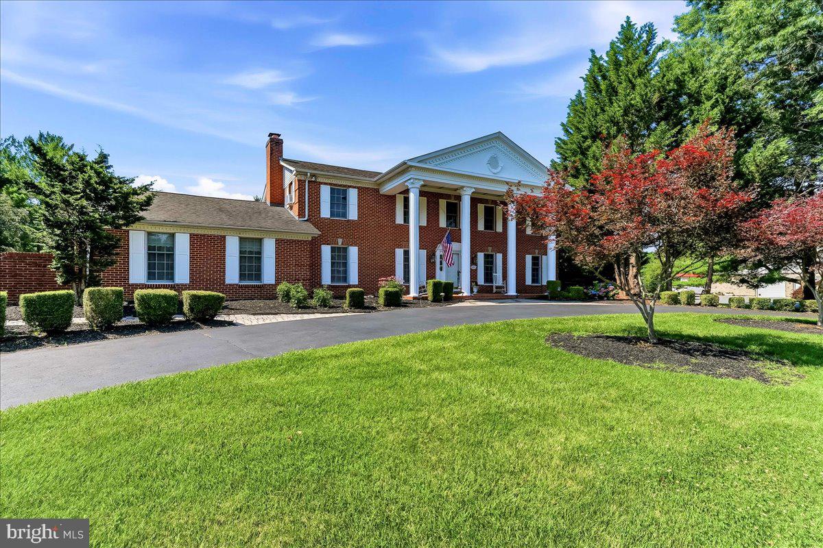 CARAVEL FARMS - Residential