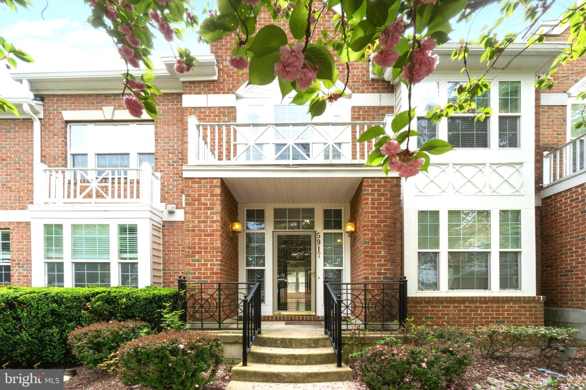 RIVER HILL - Residential Lease