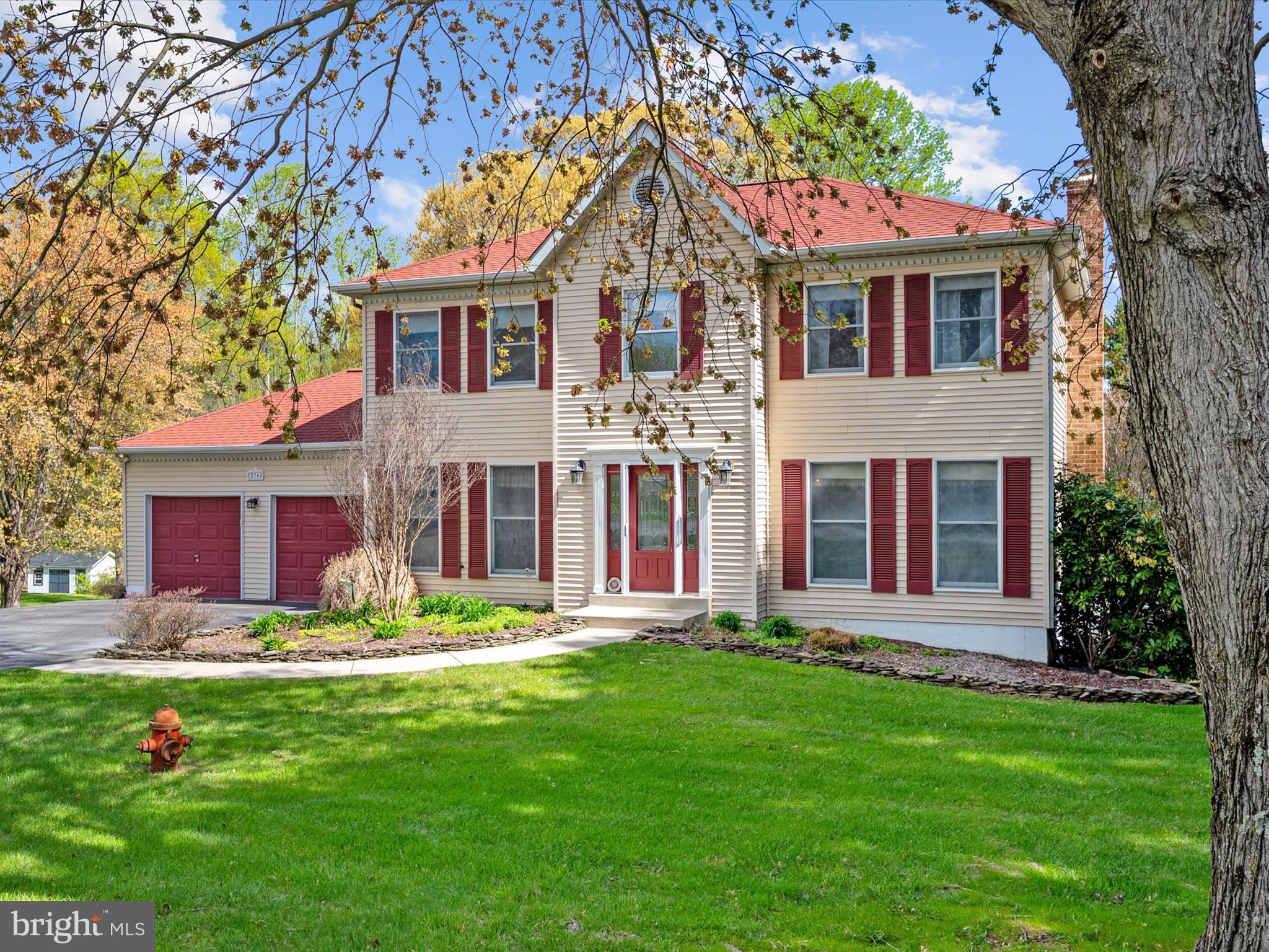 BAY COUNTRY - Residential
