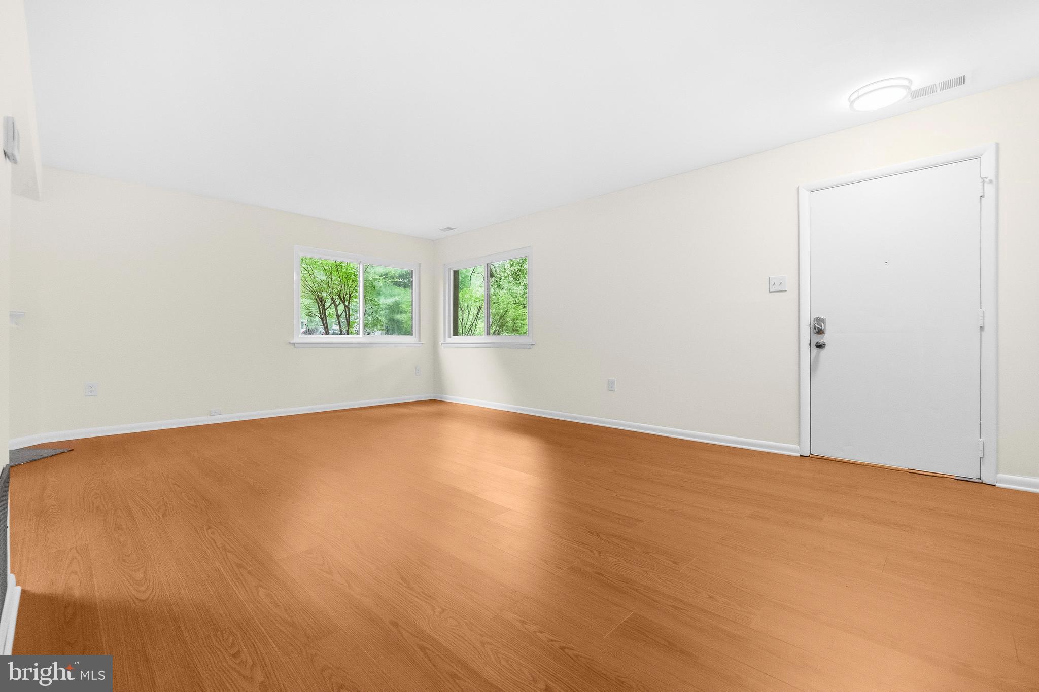 BURKE CENTRE - Residential
