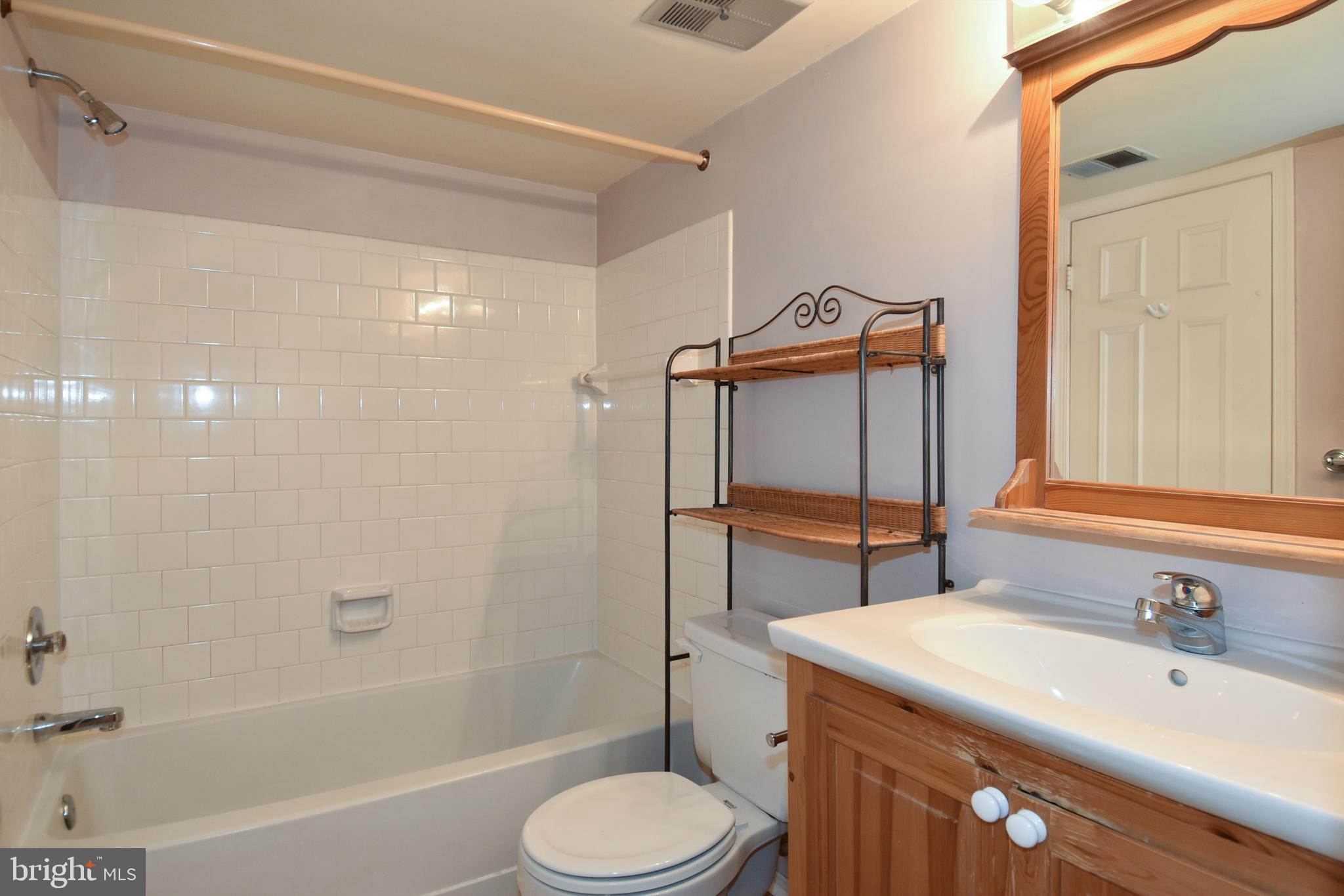 NEW PROVIDENCE VILLAGE - Residential Lease