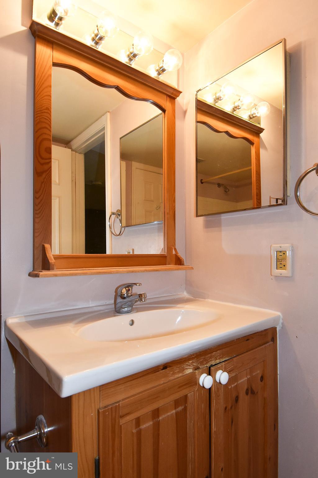 NEW PROVIDENCE VILLAGE - Residential Lease