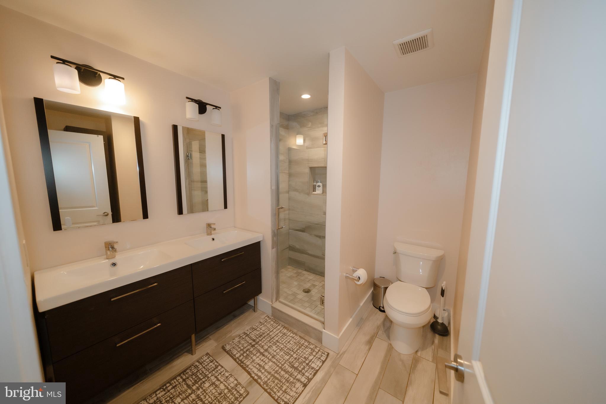 OLDE KENSINGTON - Residential