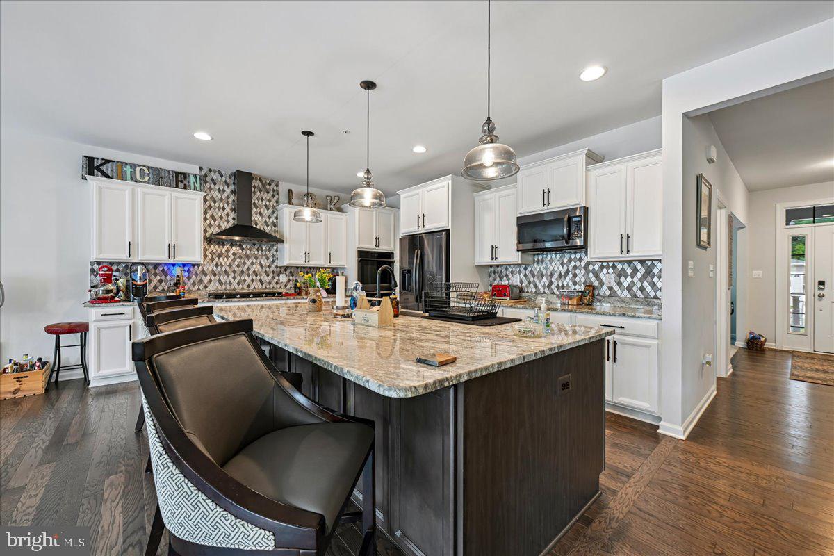 VILLAGES OF SAVANNAH - Residential