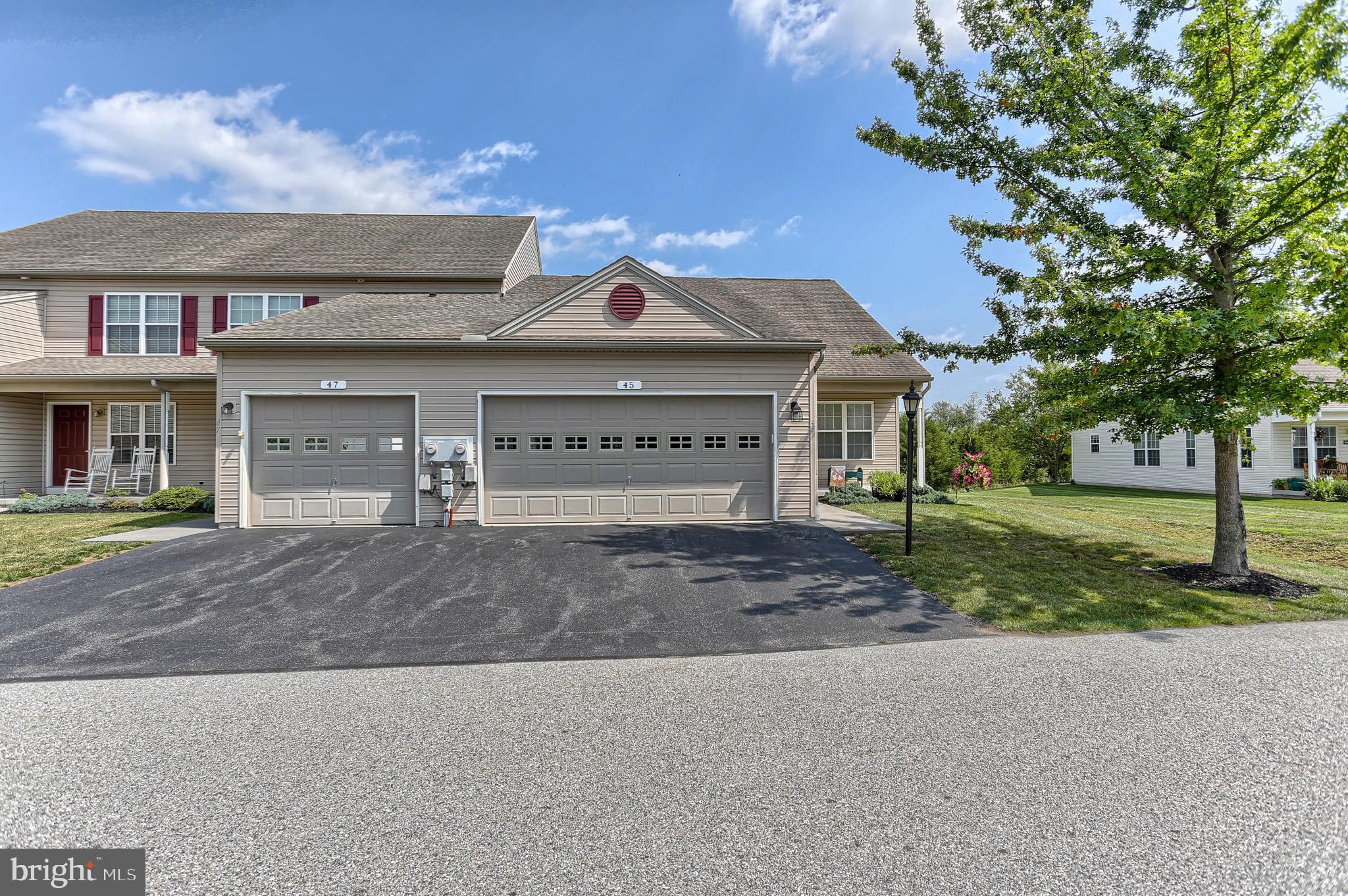 CEDARFIELD CONDOMINIUMS - Residential