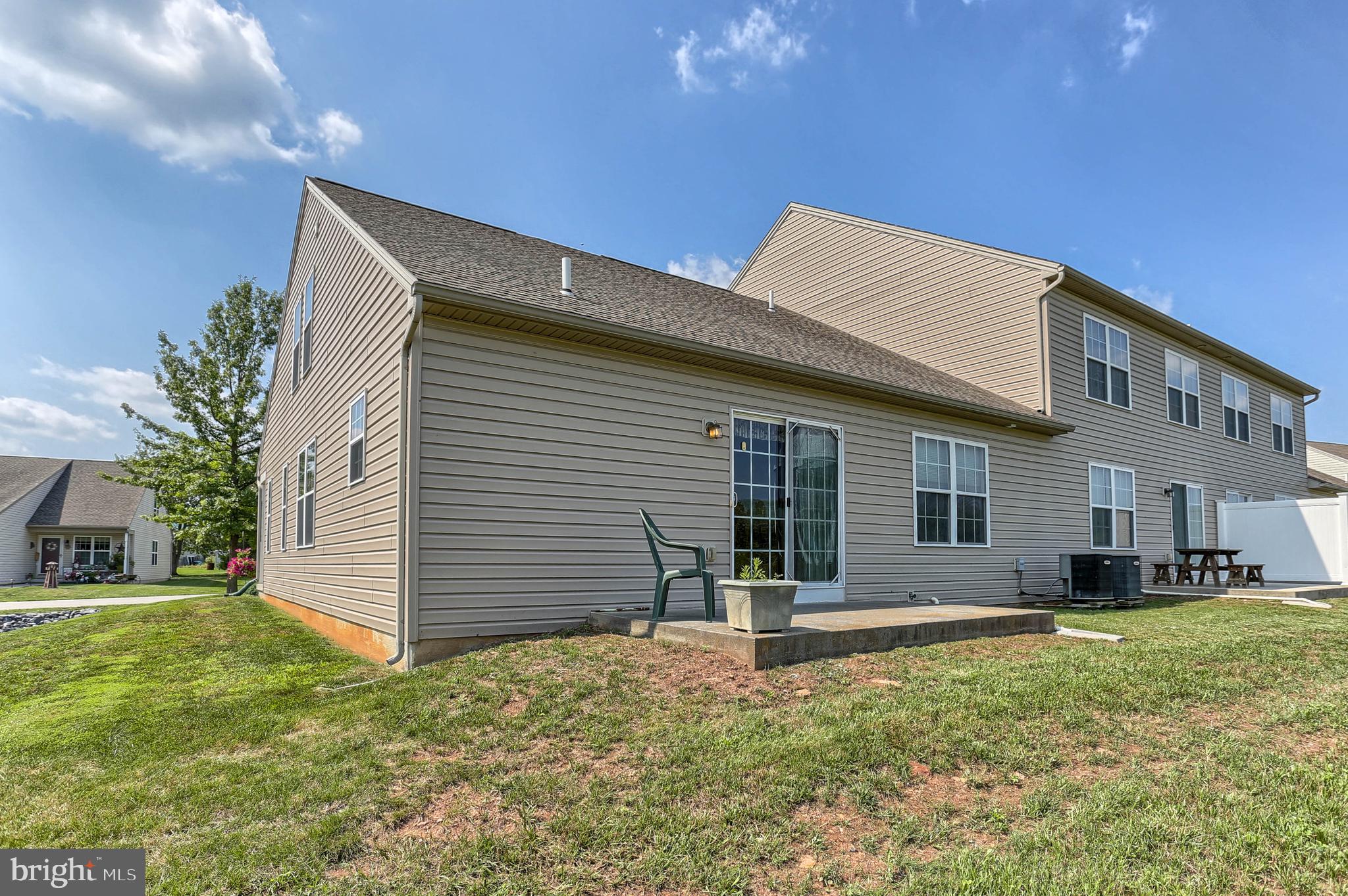 CEDARFIELD CONDOMINIUMS - Residential
