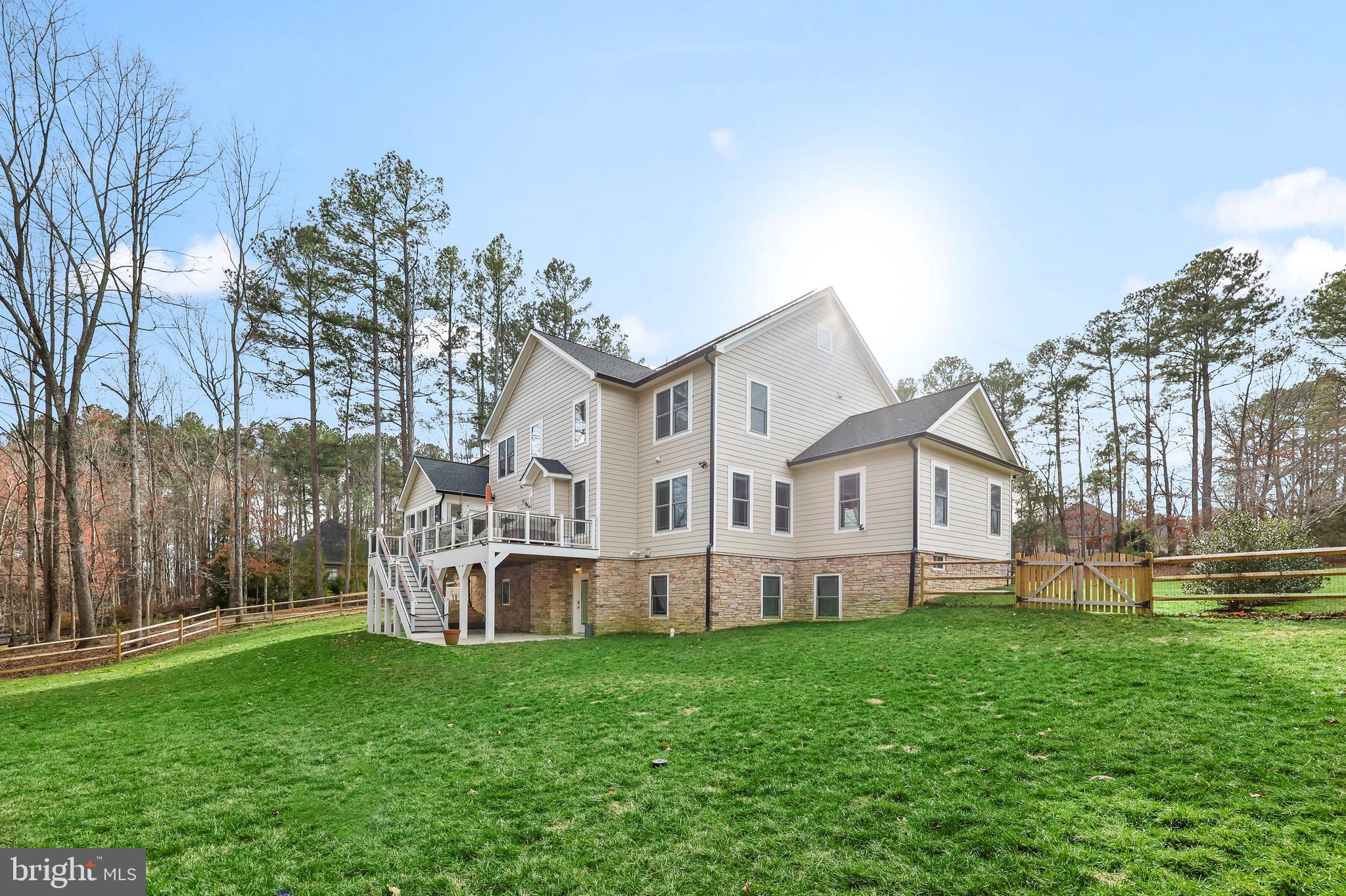 FAWN LAKE - Residential