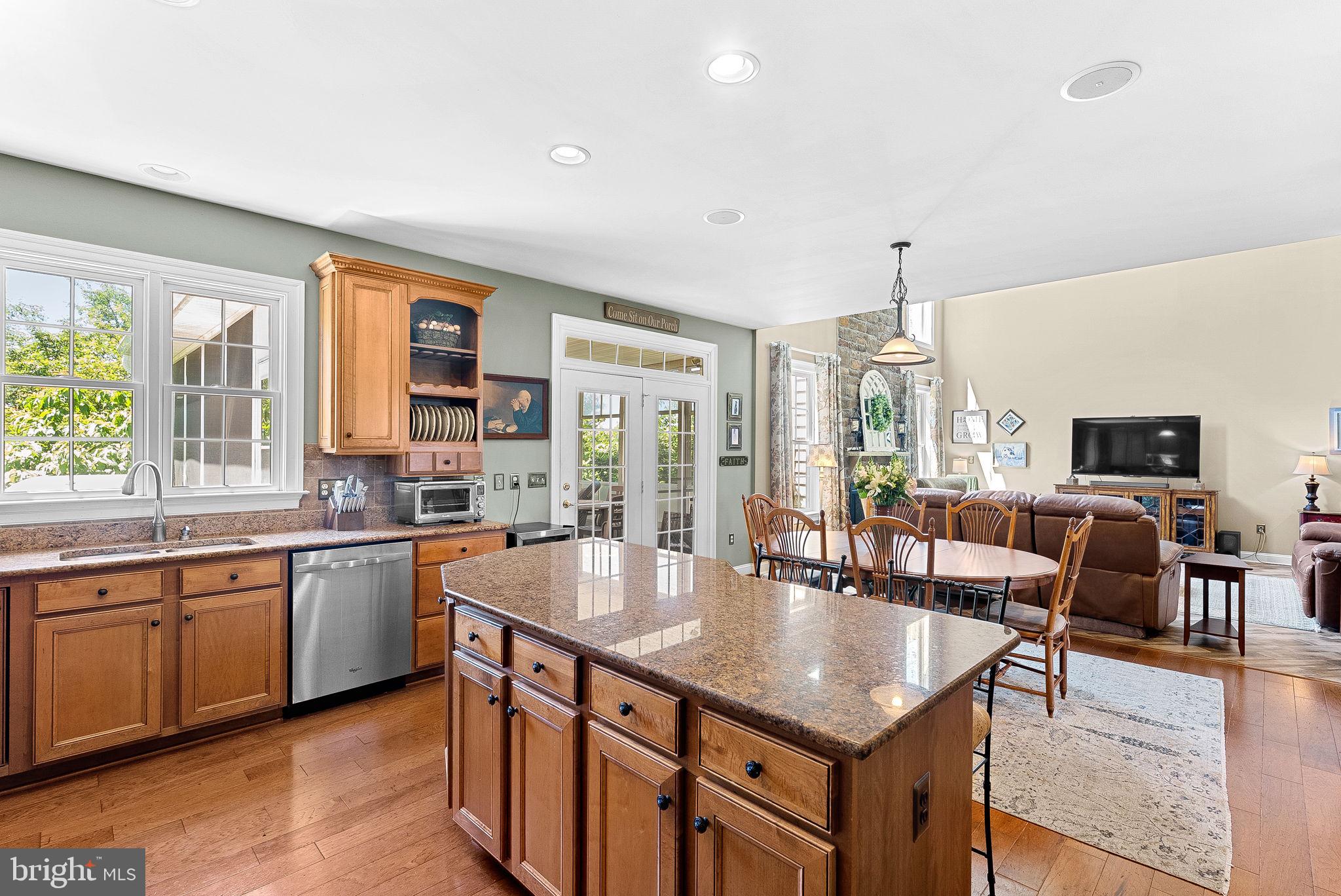WRIGHT FARM - Residential