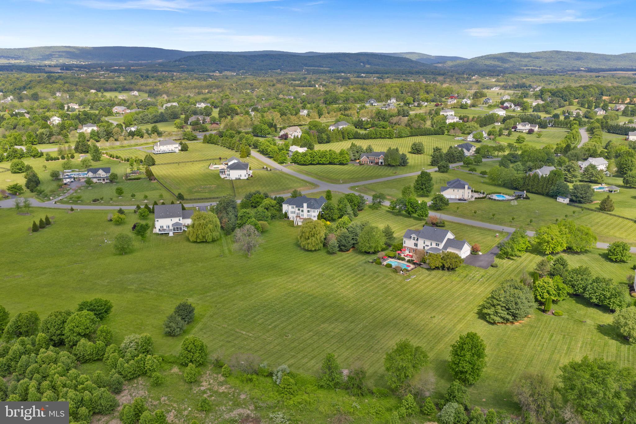 WRIGHT FARM - Residential