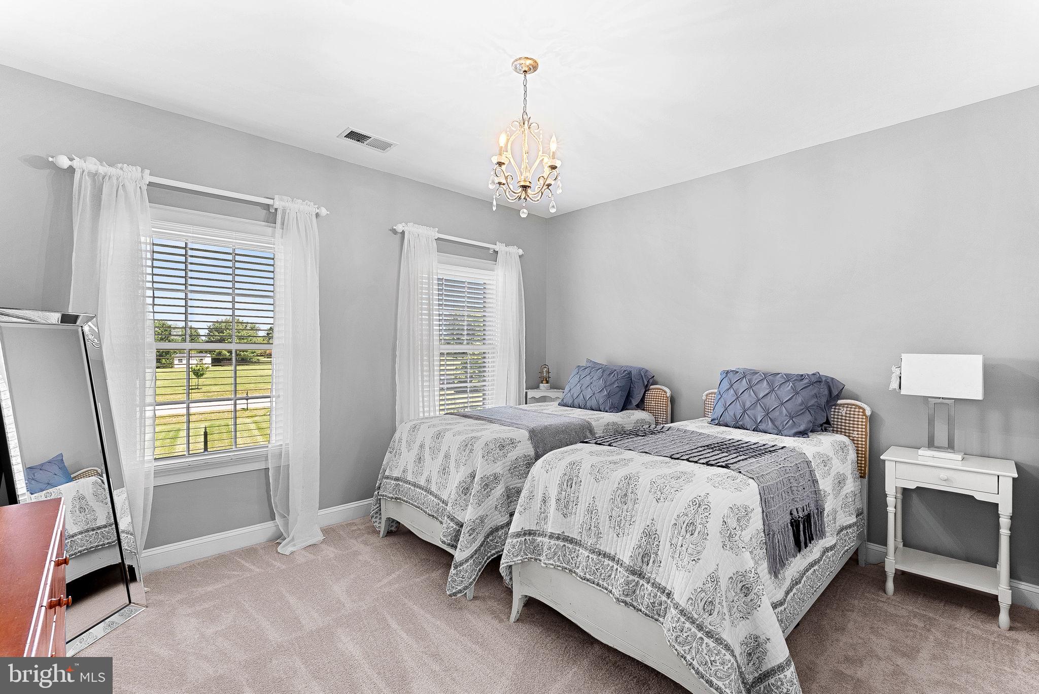 WRIGHT FARM - Residential