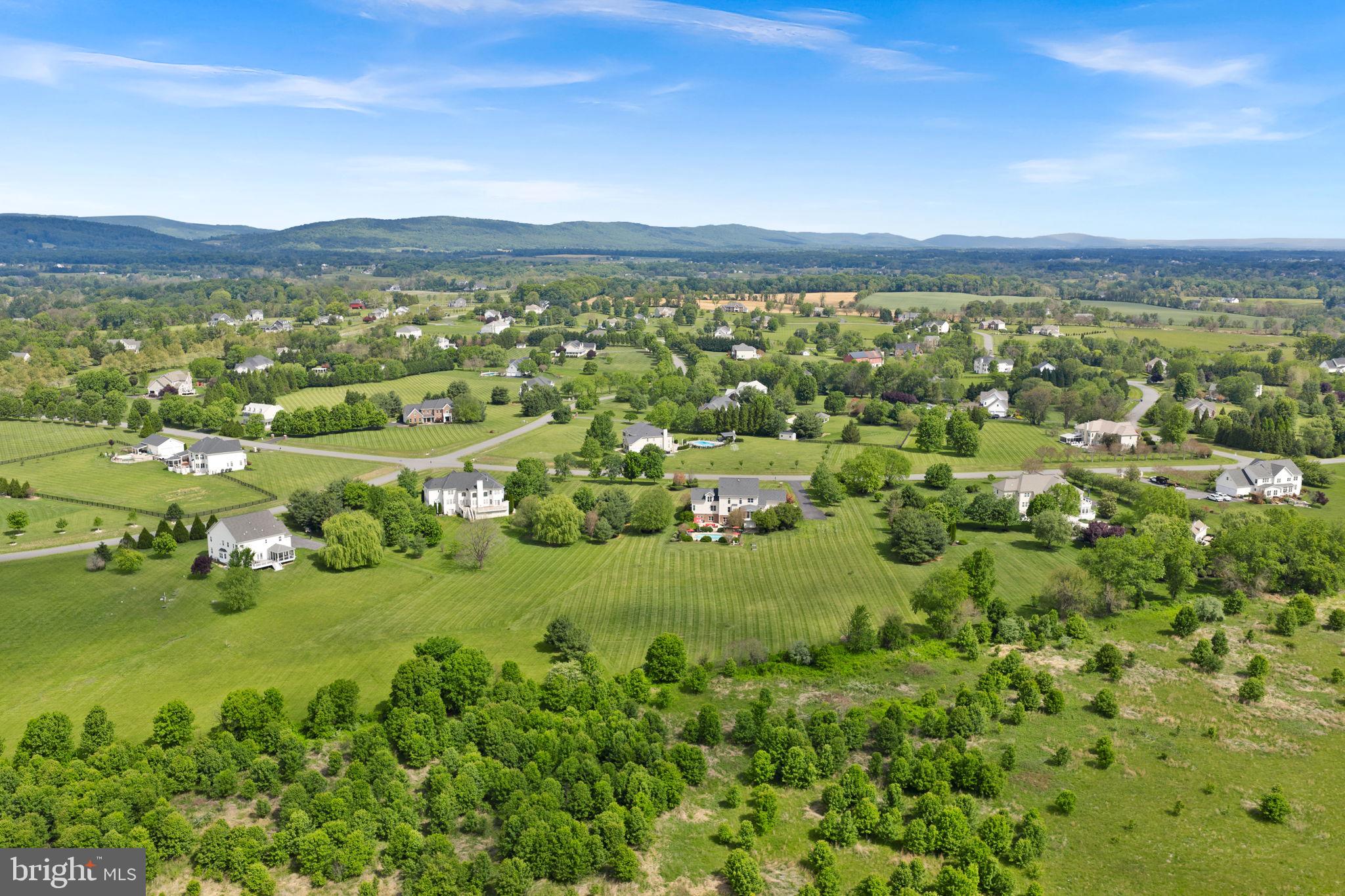 WRIGHT FARM - Residential