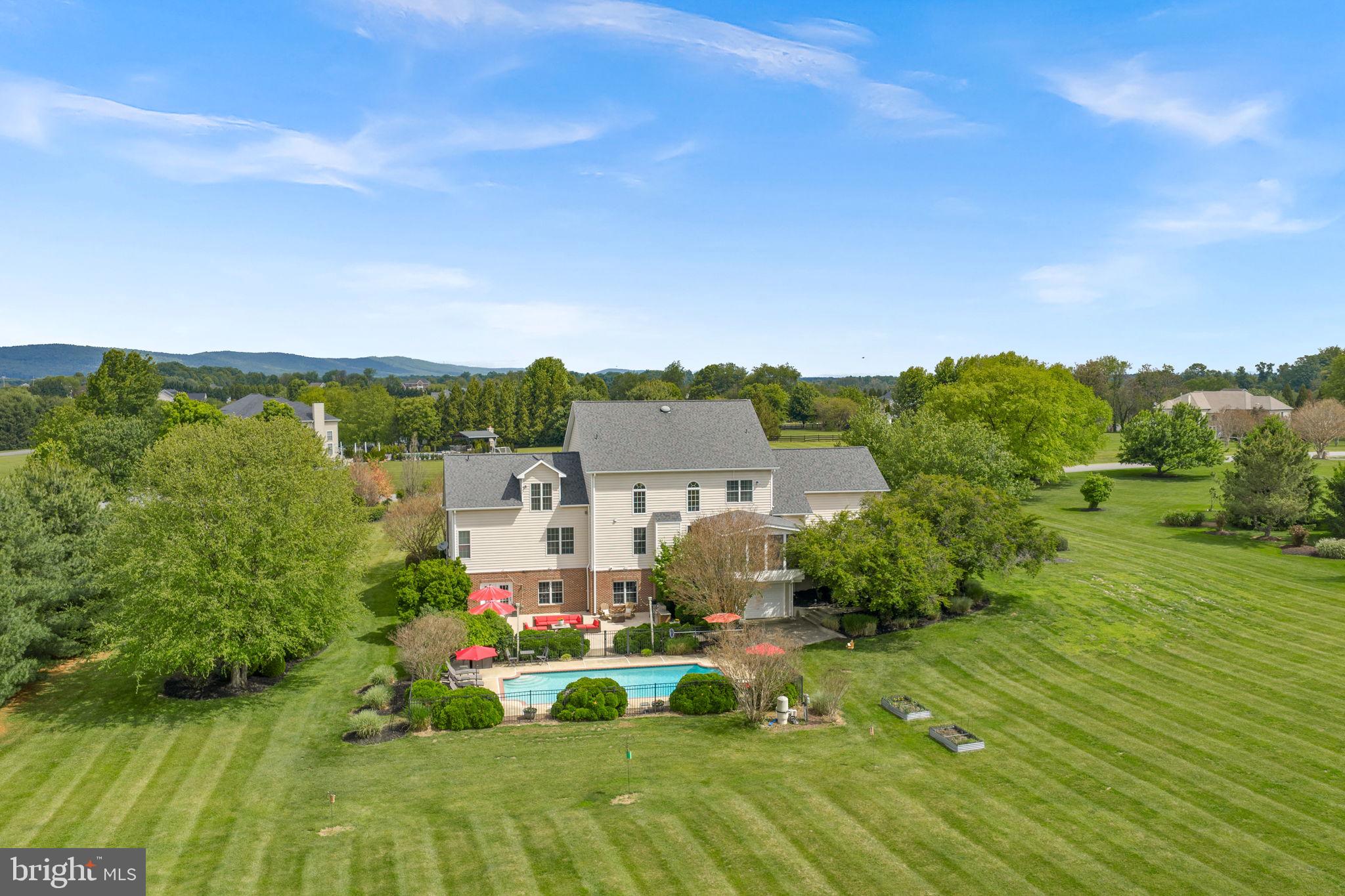 WRIGHT FARM - Residential