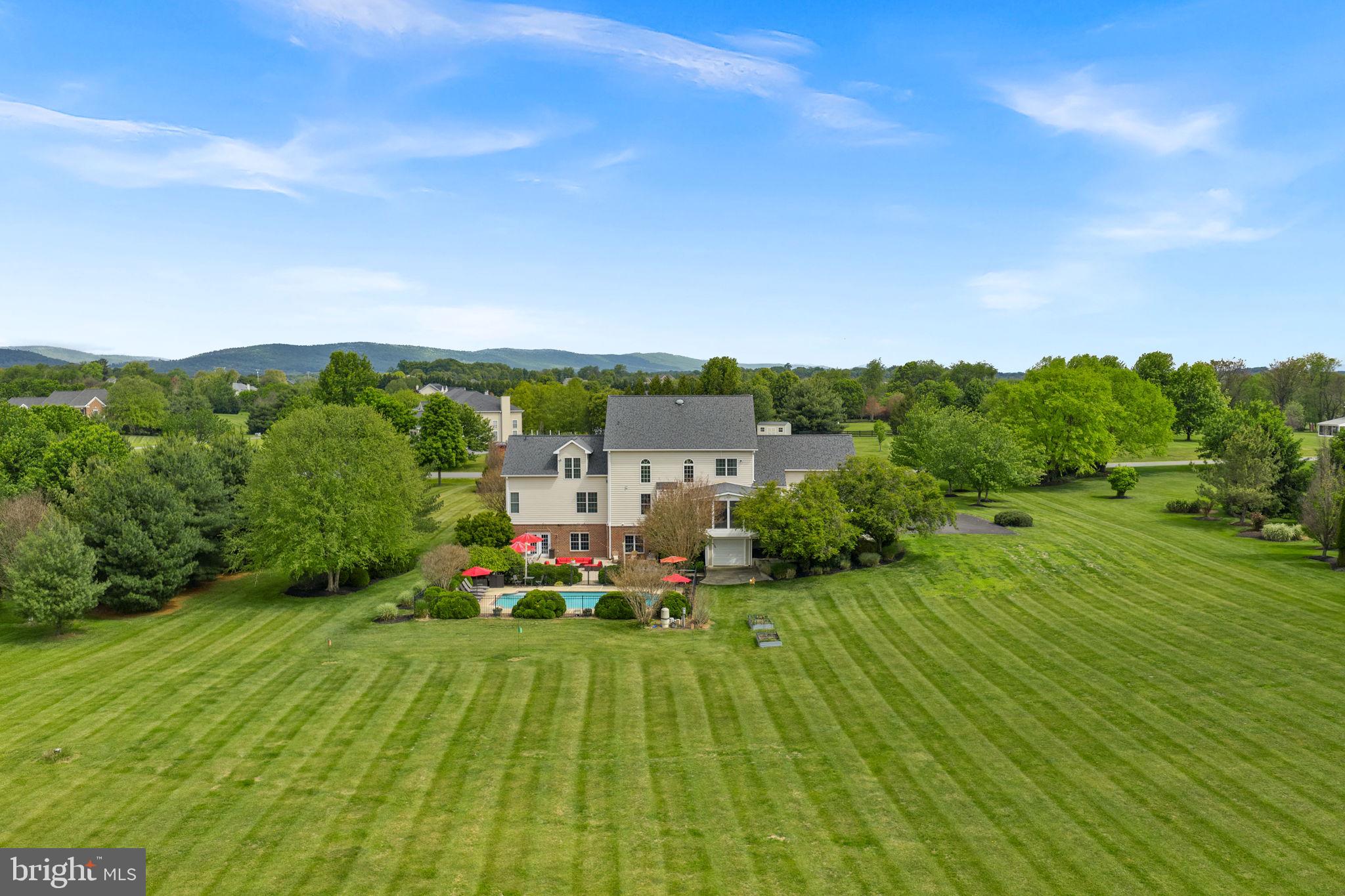 WRIGHT FARM - Residential