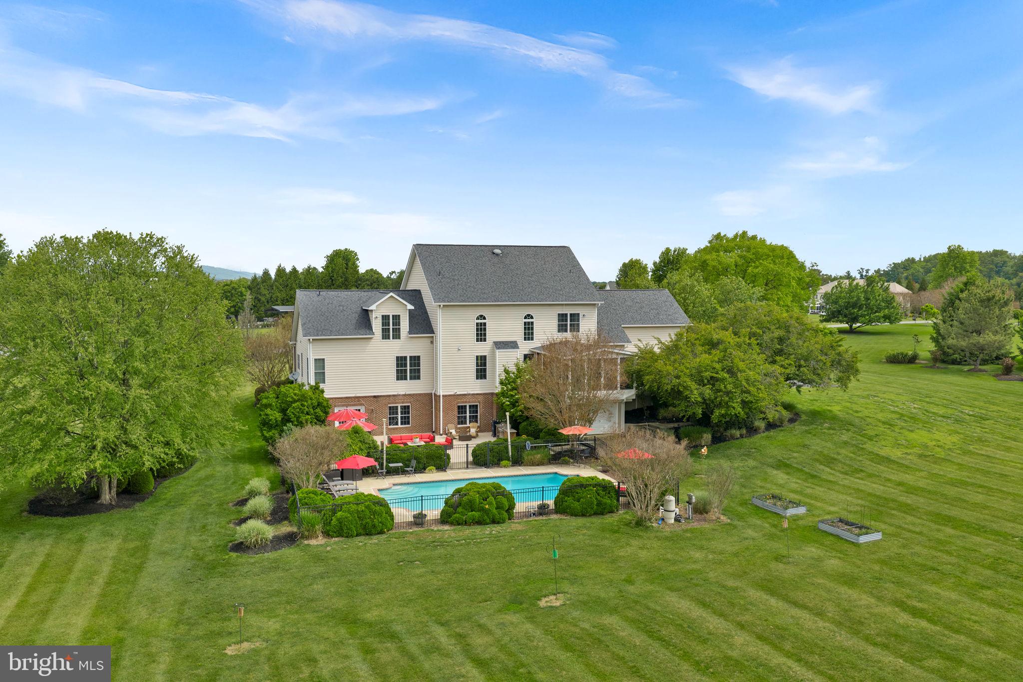 WRIGHT FARM - Residential