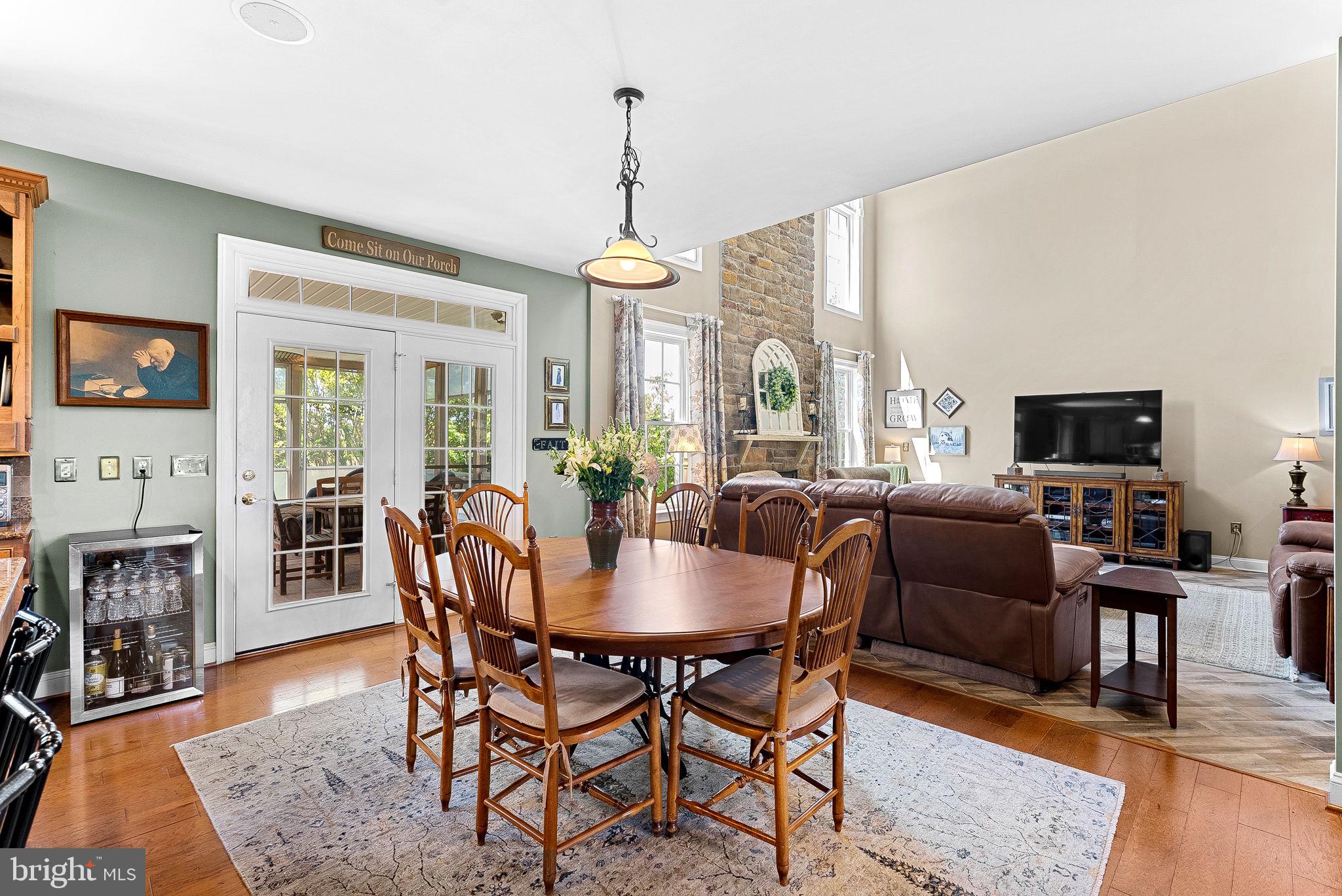 WRIGHT FARM - Residential