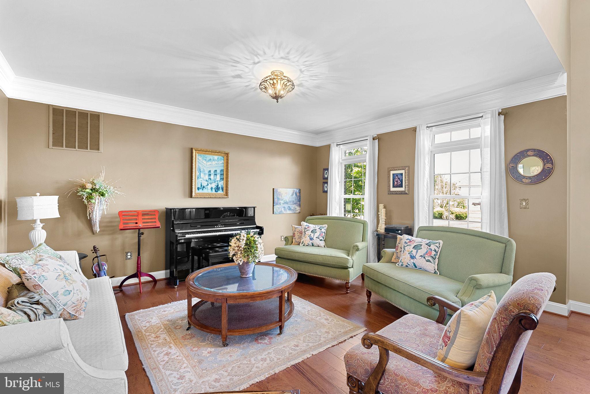 WRIGHT FARM - Residential