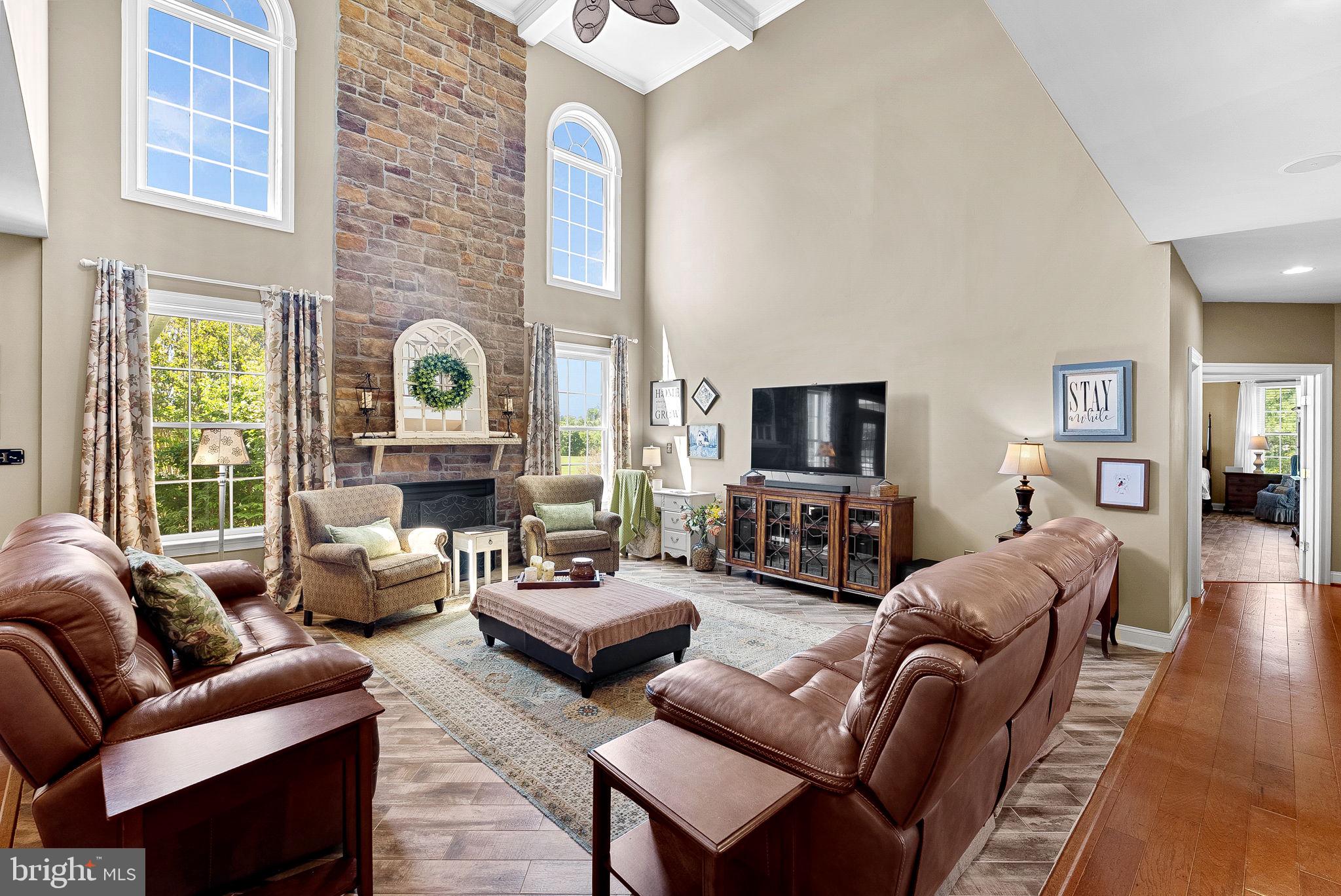 WRIGHT FARM - Residential