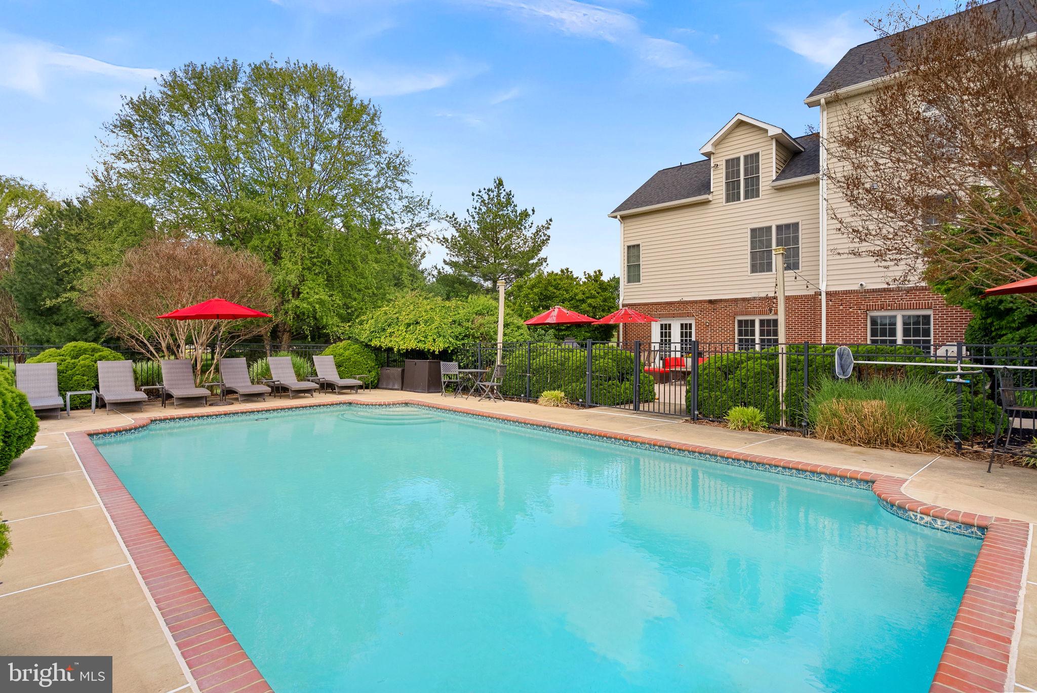 WRIGHT FARM - Residential