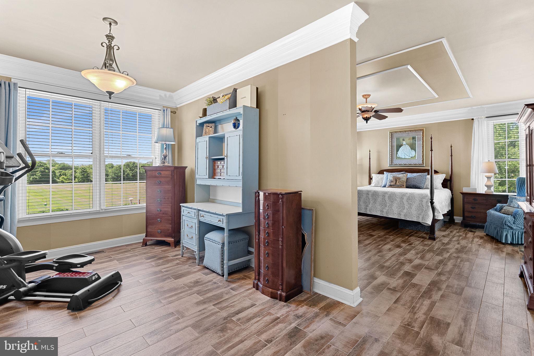 WRIGHT FARM - Residential