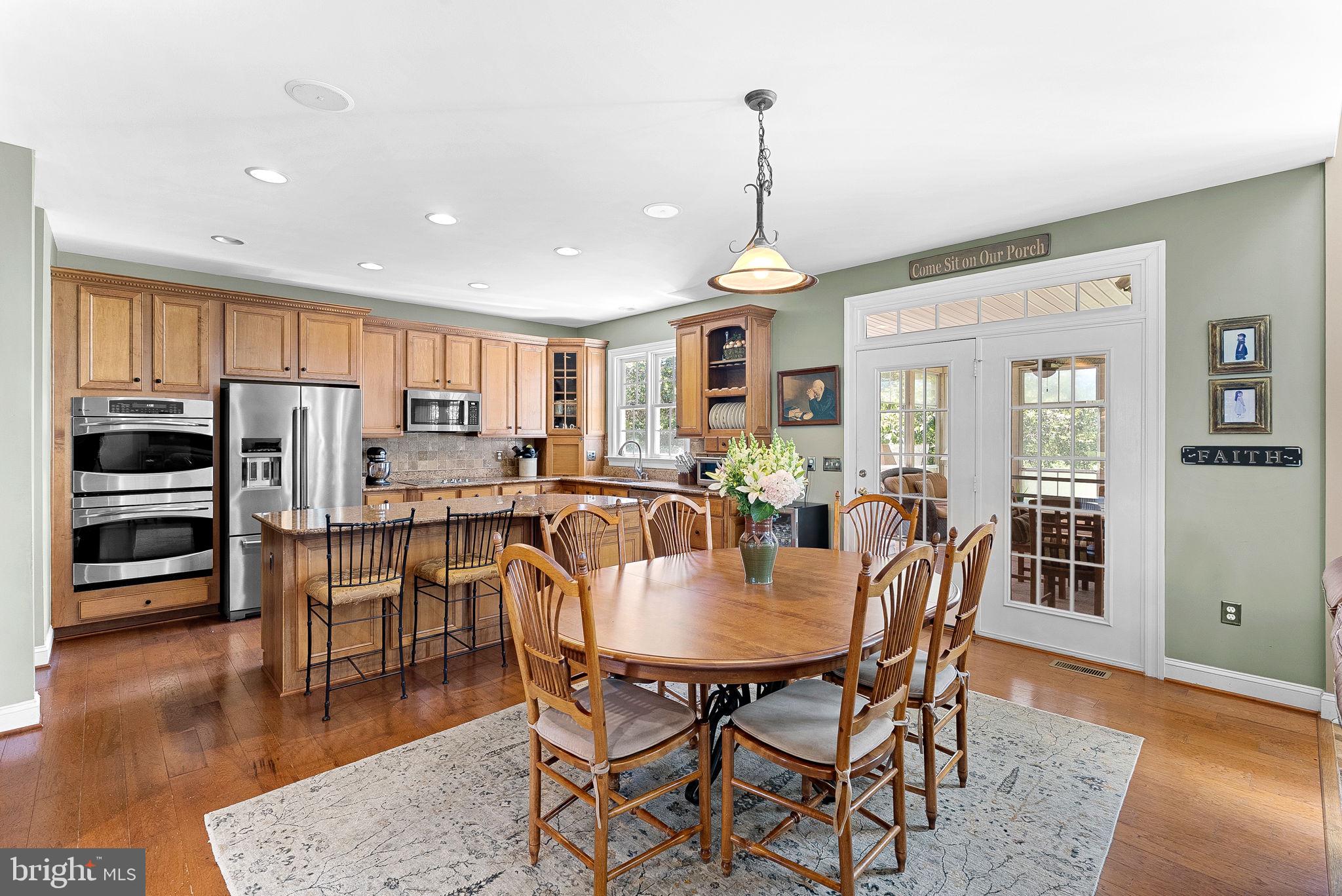 WRIGHT FARM - Residential