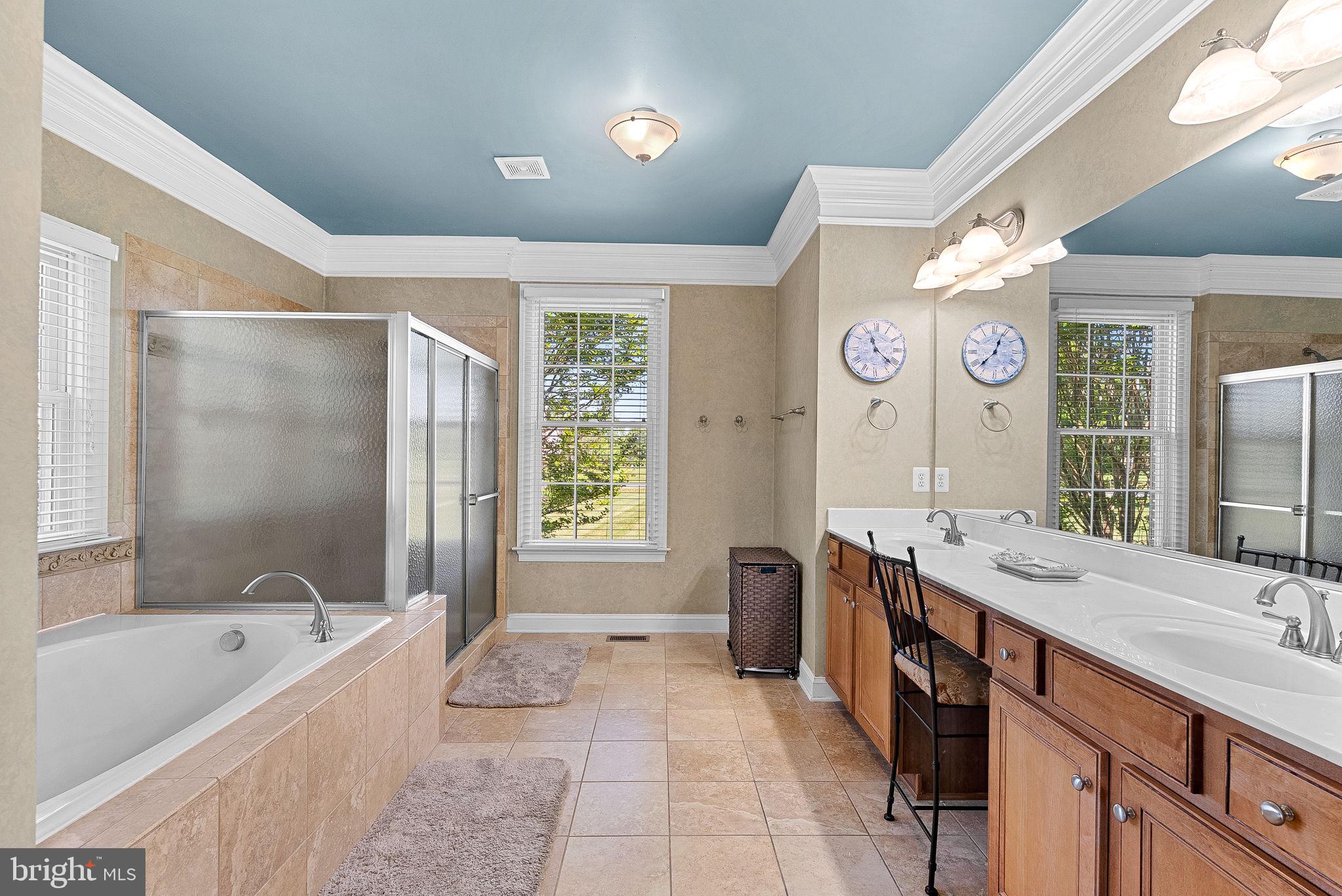 WRIGHT FARM - Residential