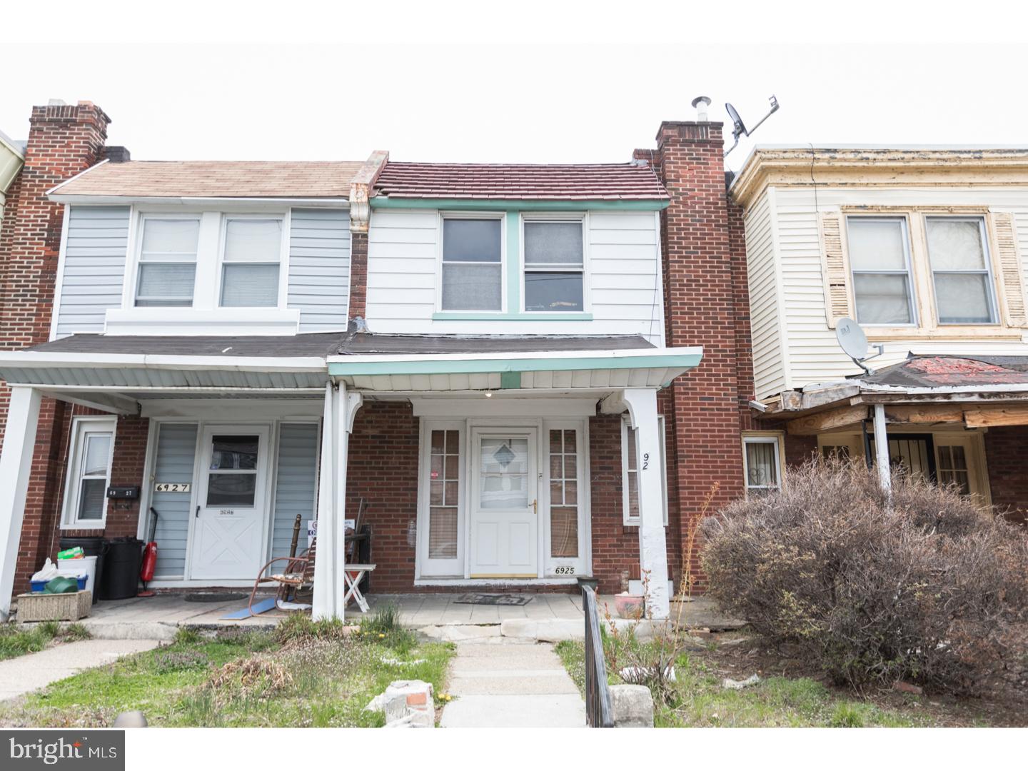 WEST OAK LANE - Residential