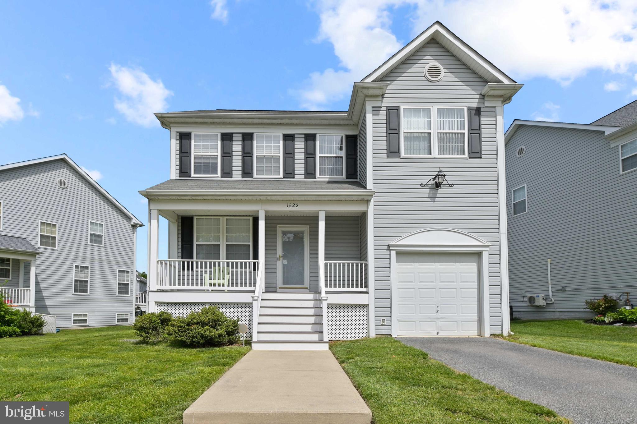 Prepare to be stunned by this turnkey home found in the sought-after Water Oriented Community of Hopewell Pointe.  This lovely home offers 3 beds and 3.5 baths across three floors. As soon as you enter you are welcomed by an open floor plan with a spacious living room that flows into the dining room and kitchen with recently updated countertops. Gleaming hardwood flooring is featured throughout the property. The upper floor features 3 bedrooms including the primary suite. The Primary Bedroom is large and offers a walk-in closet and an ensuite bath with dual sink vanity. The remaining bedrooms are substantial, each with large wall closets. The finished basement is spacious and hosts the final full bathroom. There’s plenty of space for a pool table, wet bar, additional bedroom, office, or library. New carpet and new water heater. The outside boasts a wide rear deck with a great wooded view perfect for entertaining.  1622 Sandy Hollow Cir is close to plenty of amenities including great dining and shopping destinations. Look no further! Schedule your appointment today!