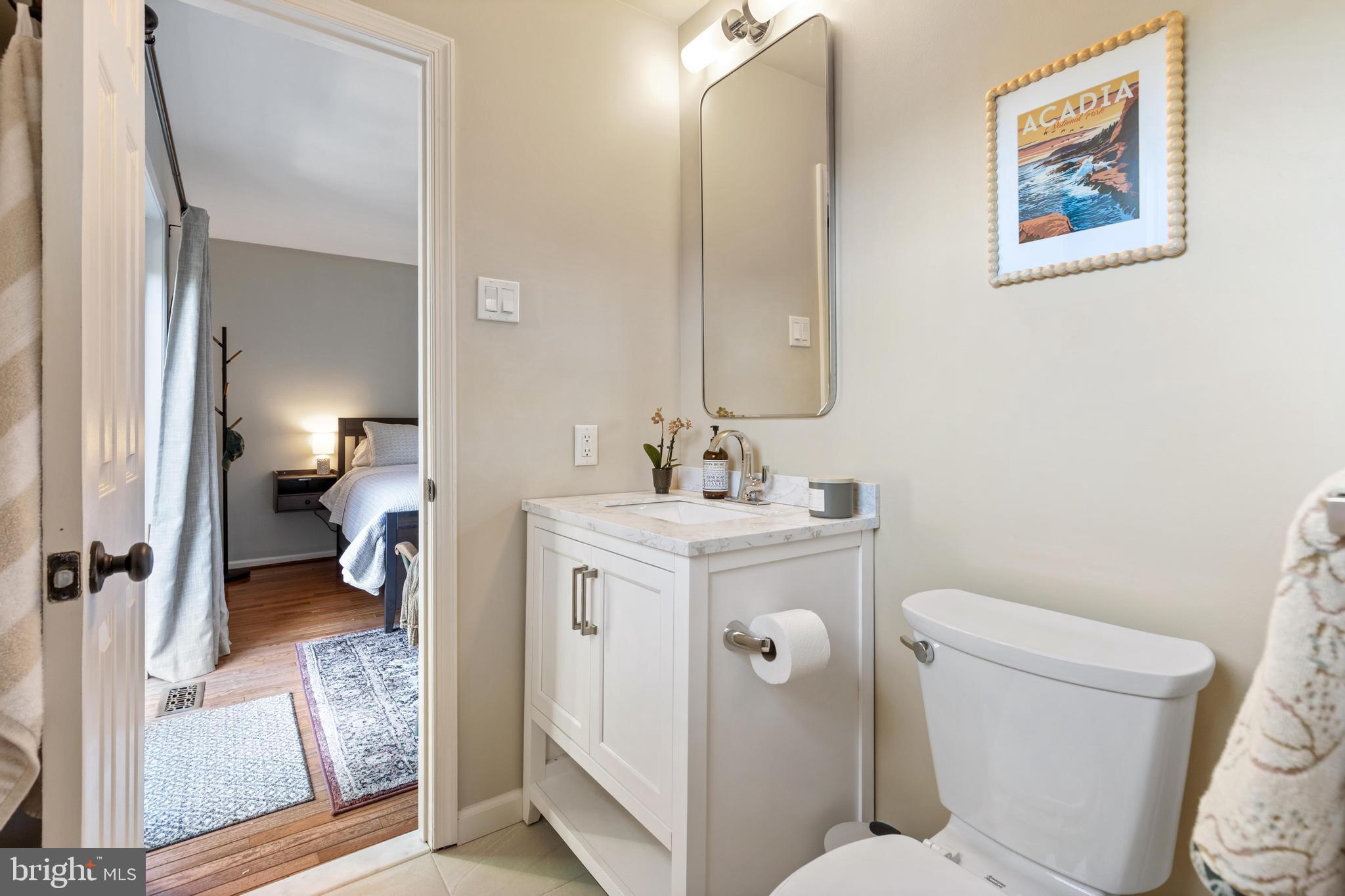 CHESTNUT HILL - Residential