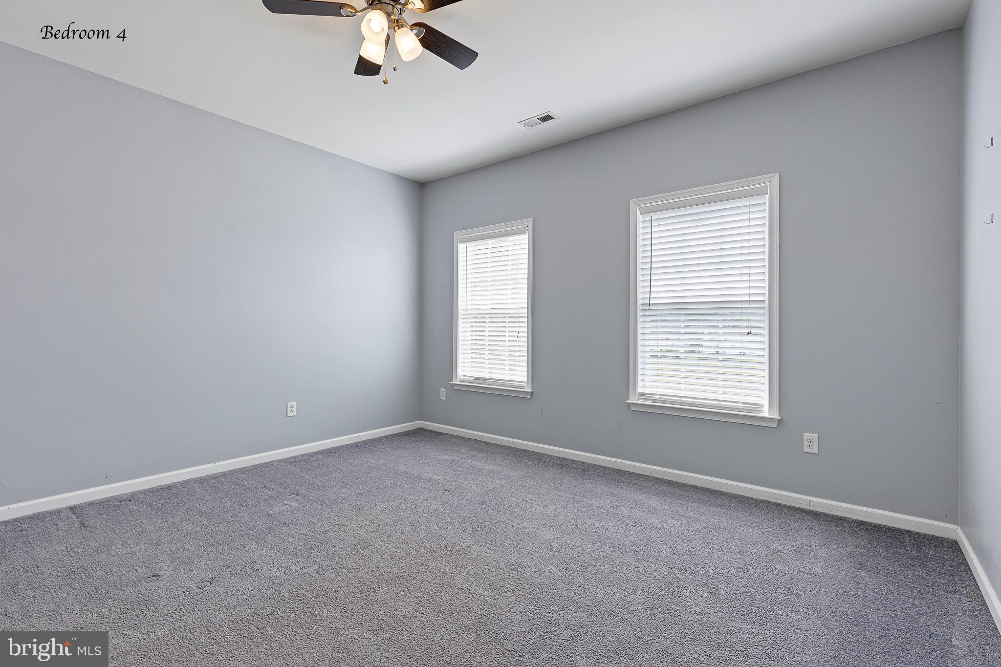 TOWNSEND VILLAGE IL - Residential