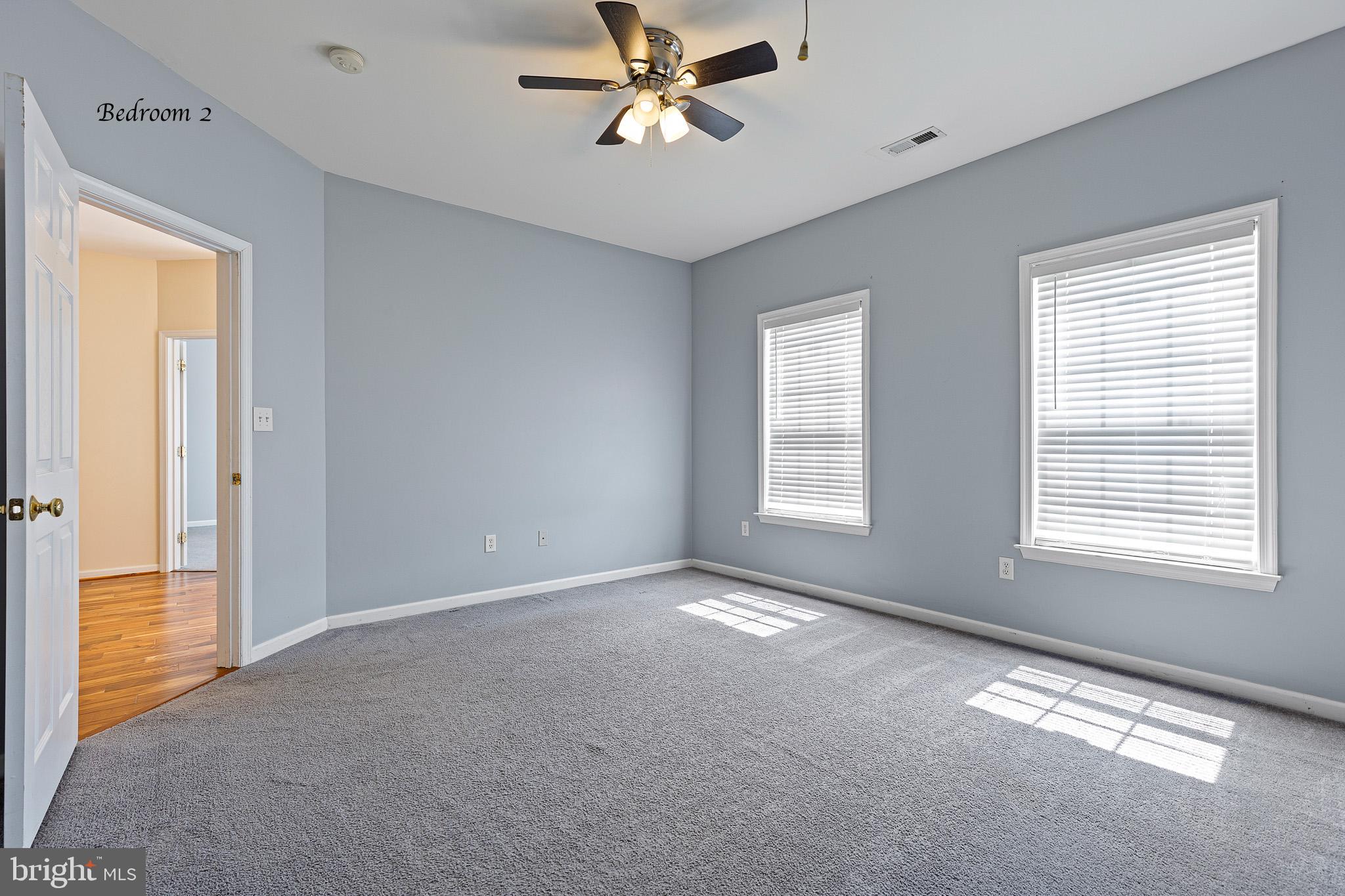 TOWNSEND VILLAGE IL - Residential