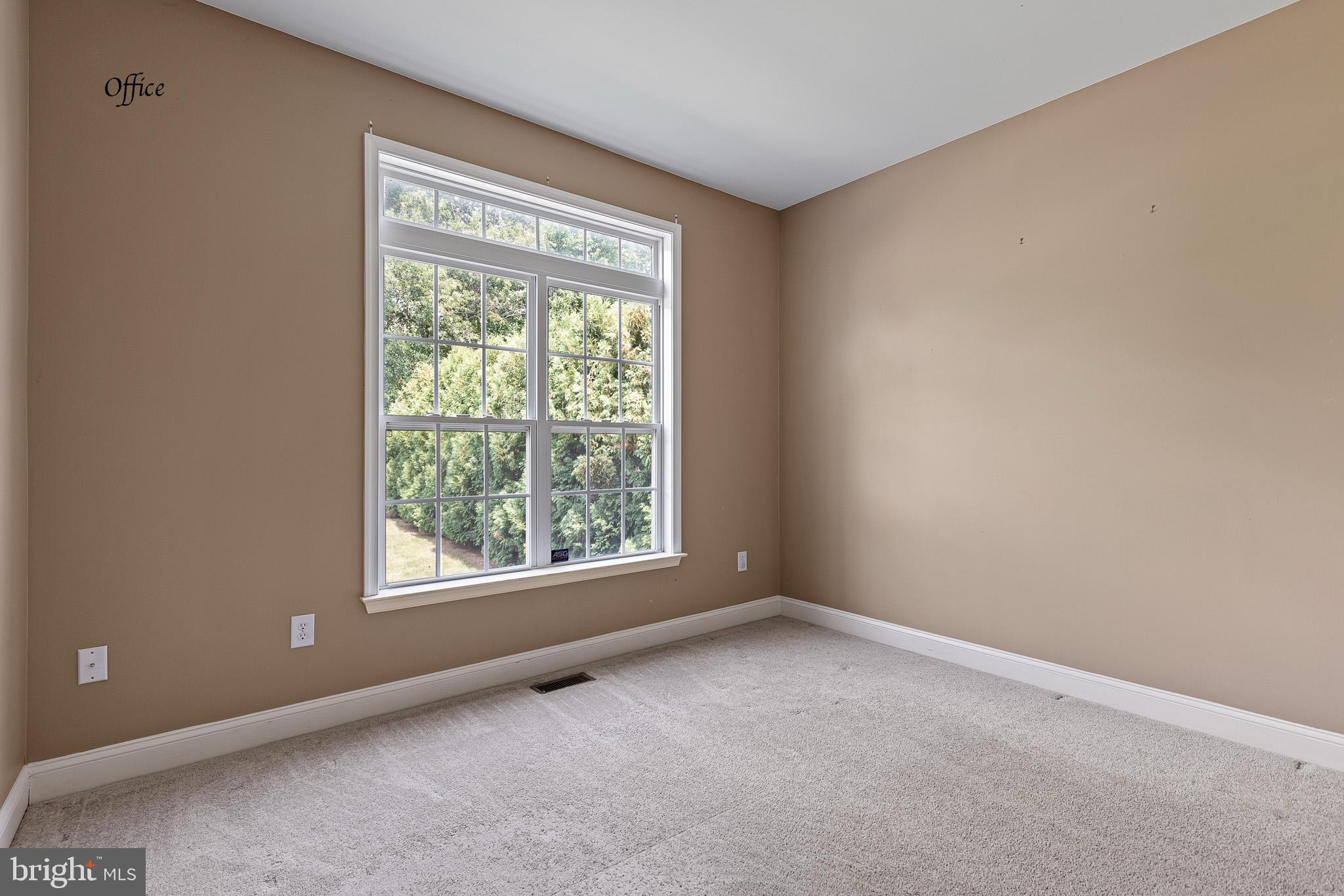 TOWNSEND VILLAGE IL - Residential