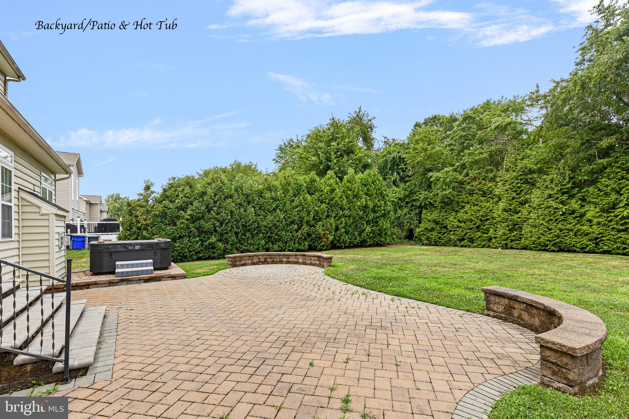 TOWNSEND VILLAGE IL - Residential