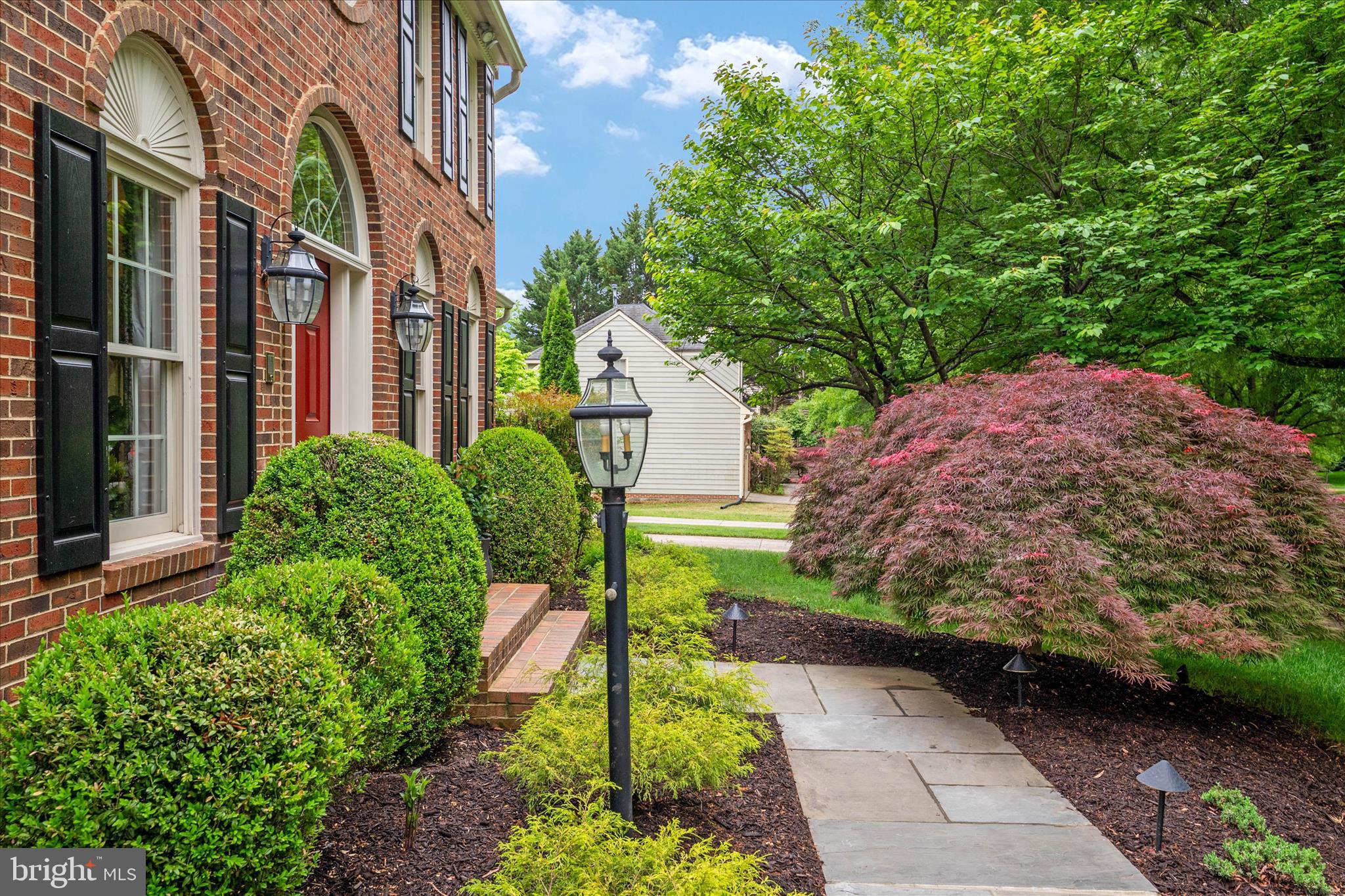 TIMBERLAWN - Residential