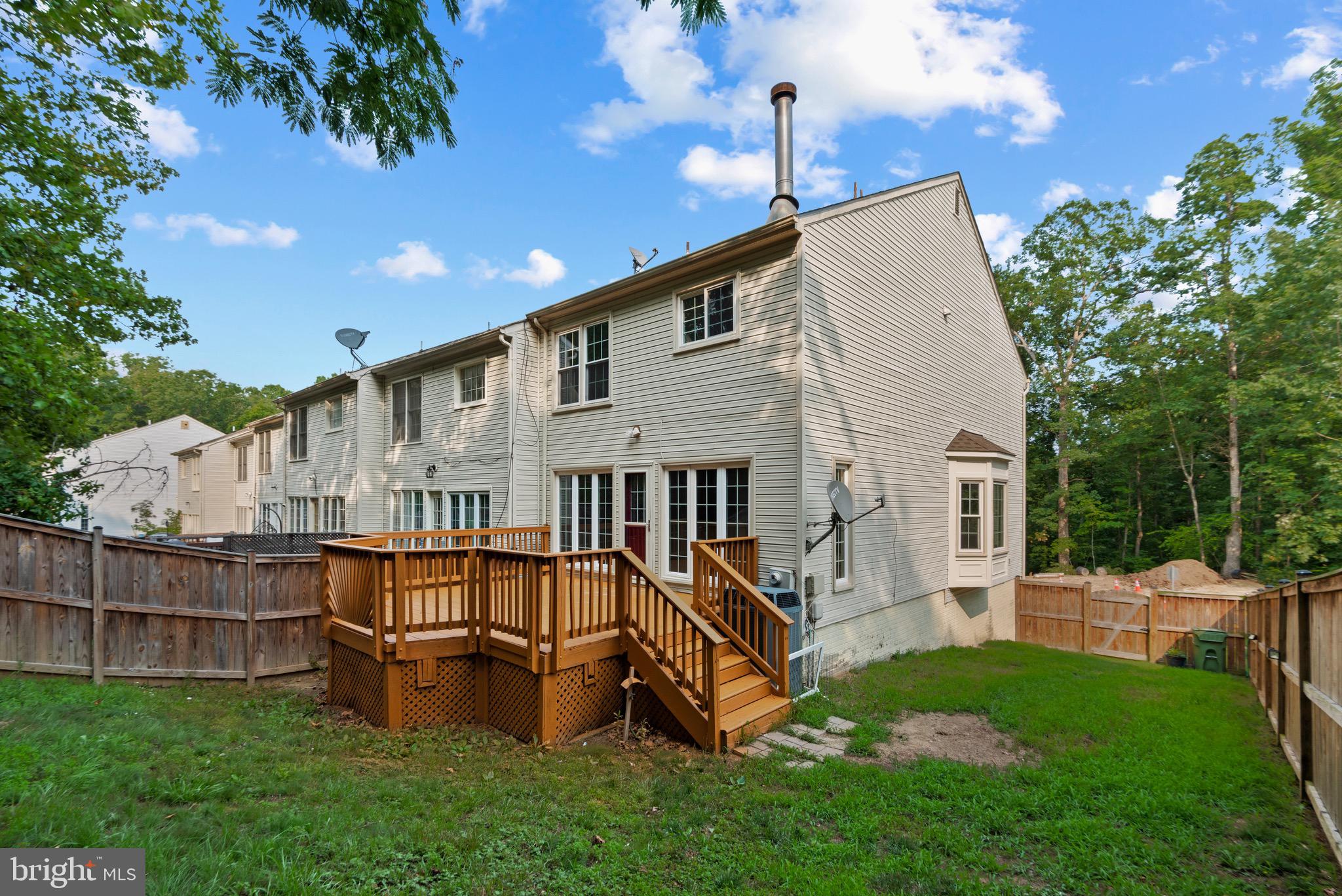 TOWNES OF ASHLEIGH - Residential