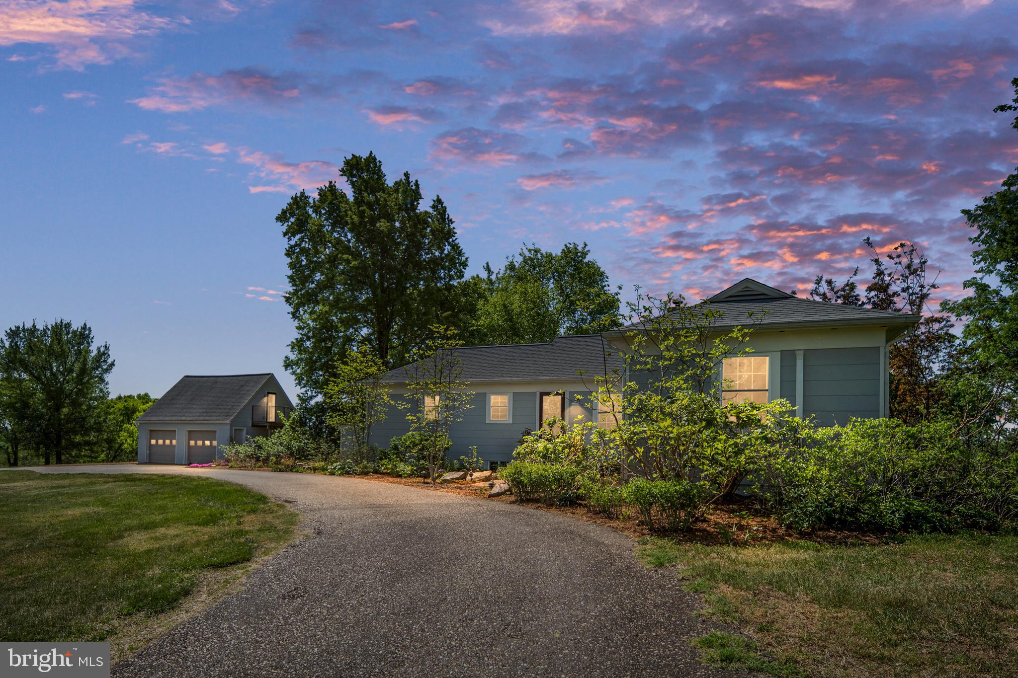 UNION RIDGE - Farm