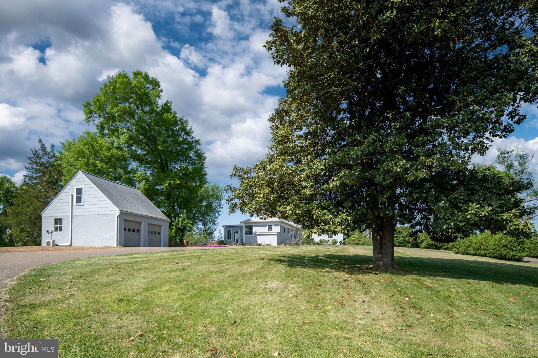 UNION RIDGE - Farm
