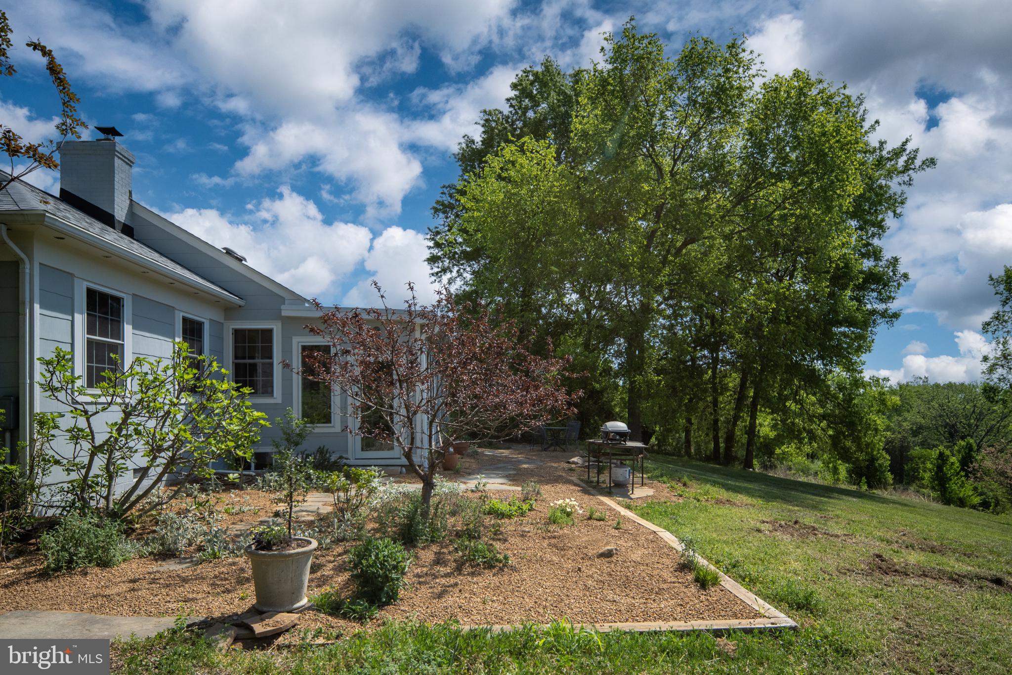 UNION RIDGE - Farm