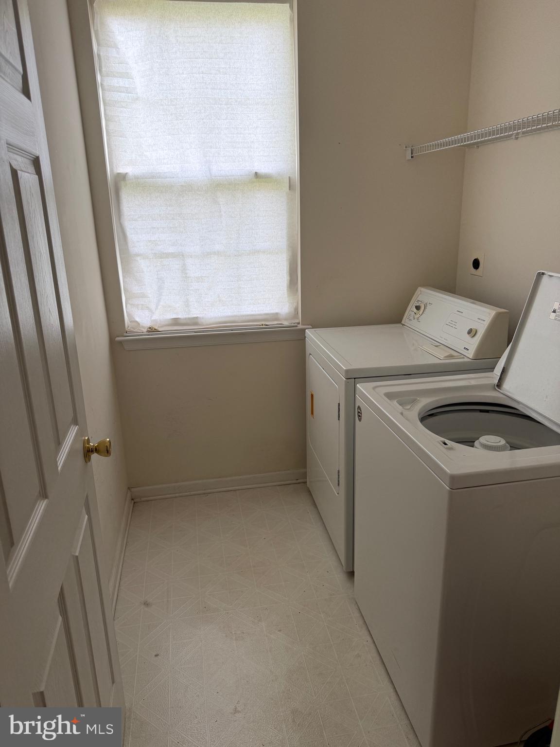 CARRIAGE CIRCLE - Residential
