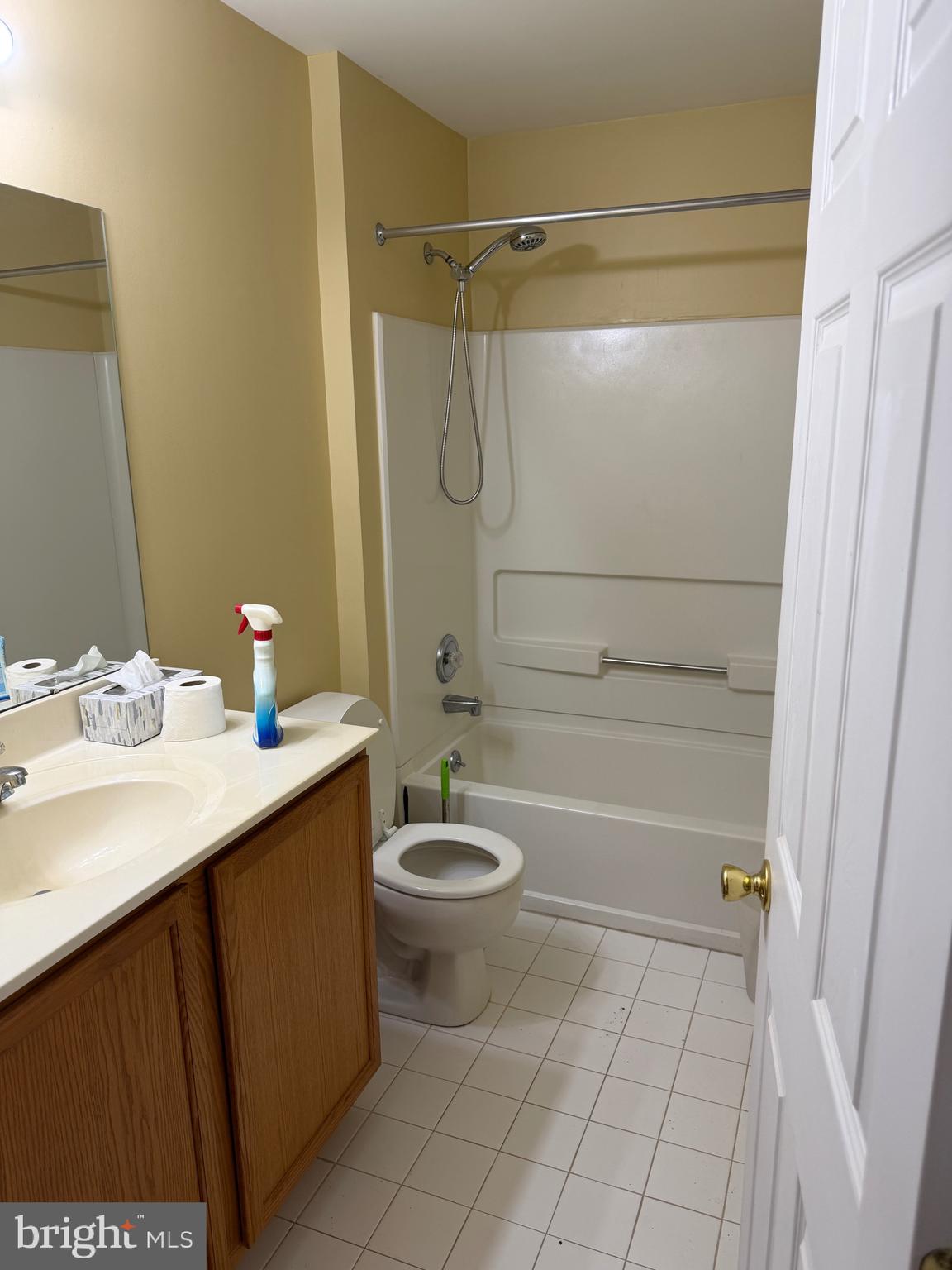 CARRIAGE CIRCLE - Residential