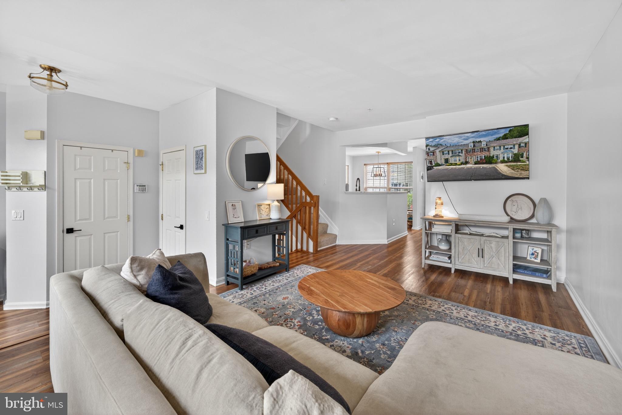 BEECHWOOD HILL - Residential