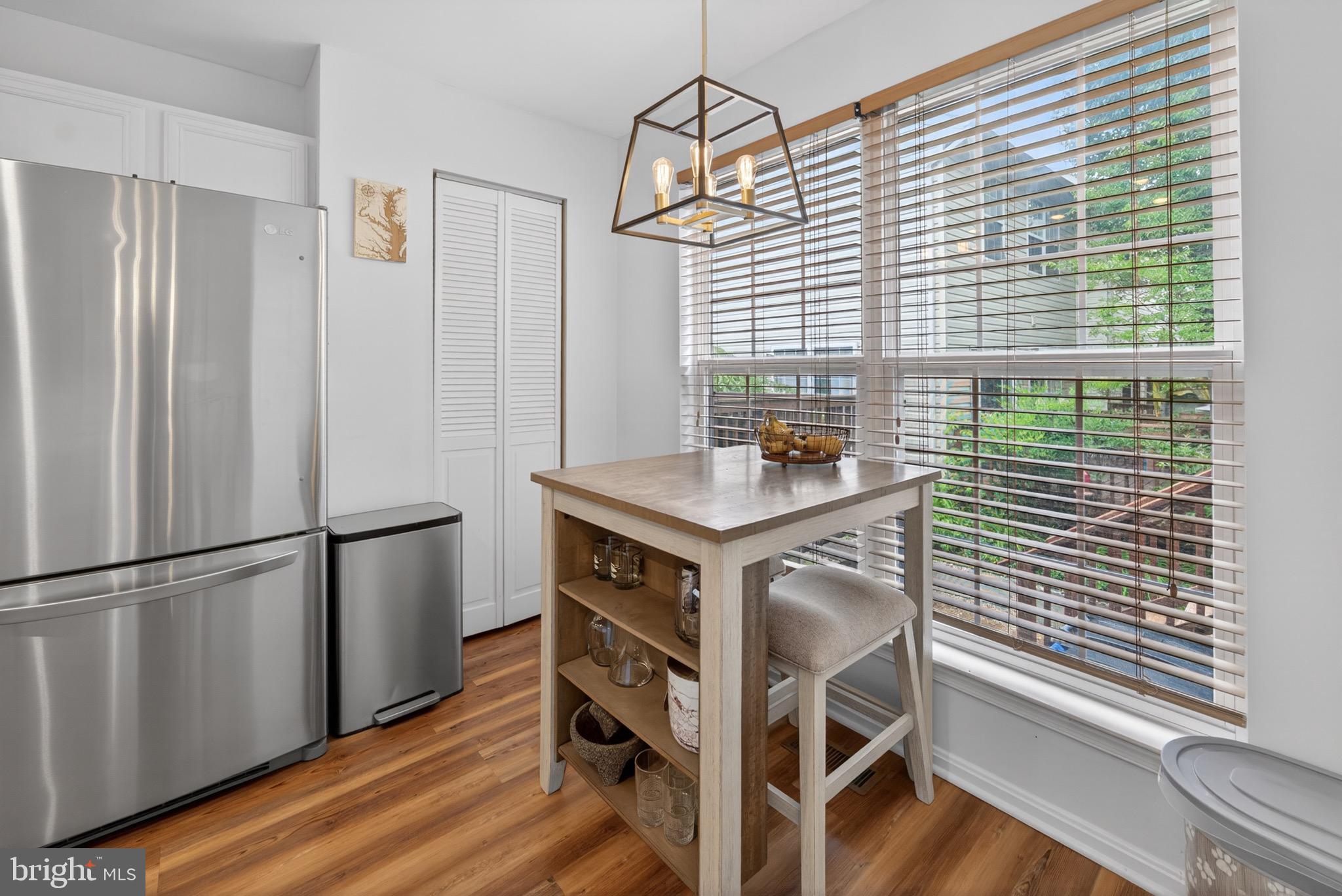BEECHWOOD HILL - Residential