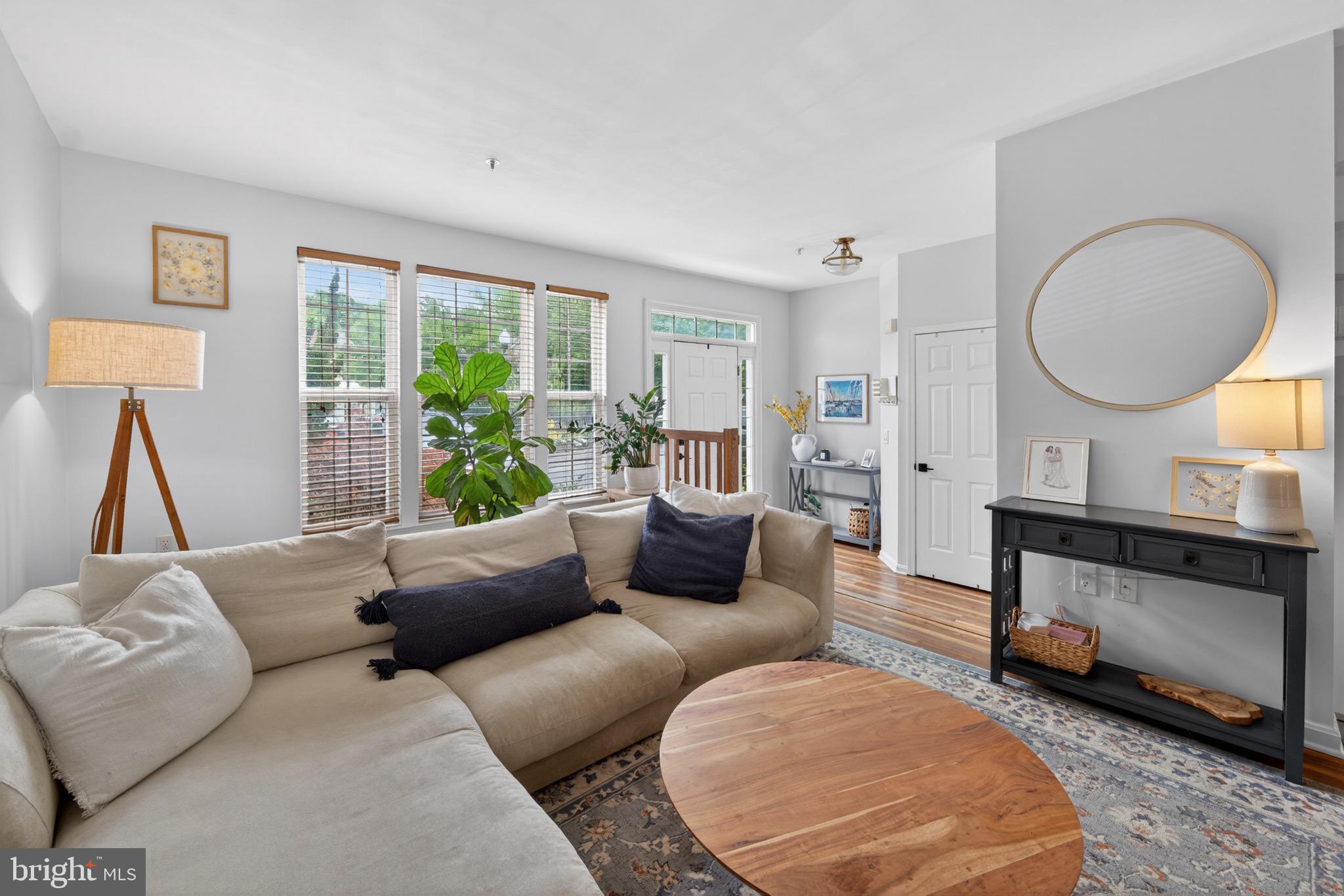 BEECHWOOD HILL - Residential