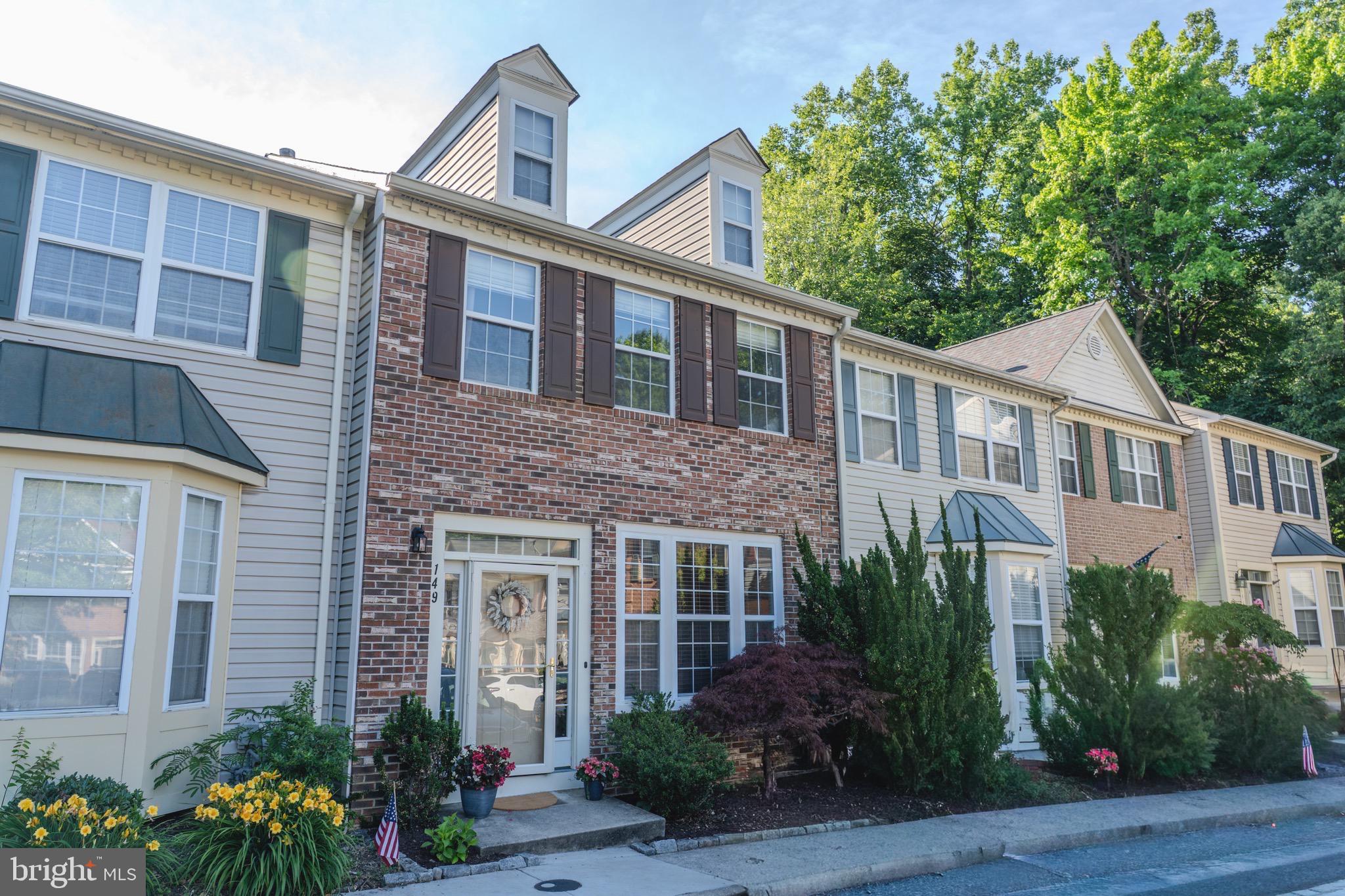 BEECHWOOD HILL - Residential