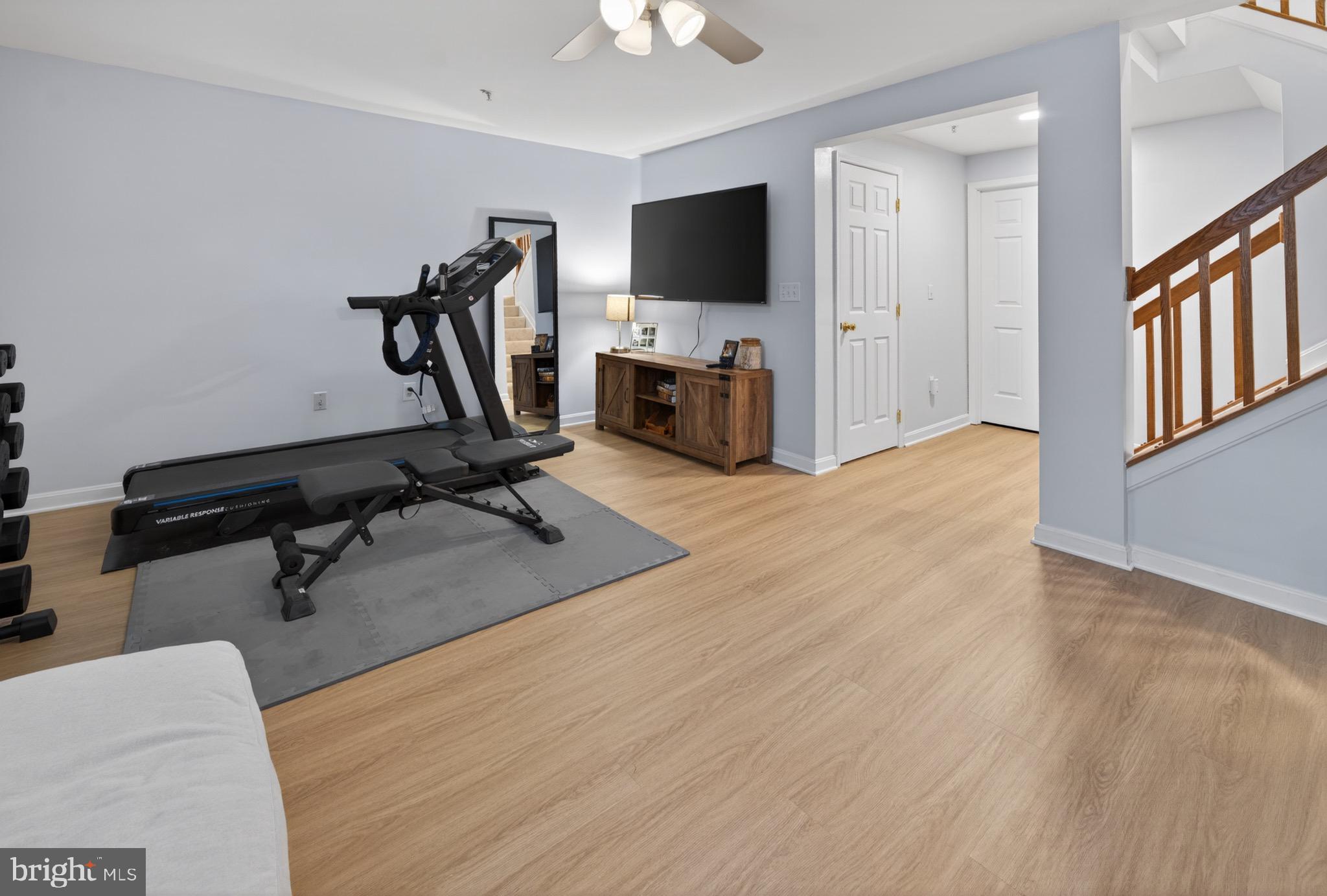 BEECHWOOD HILL - Residential
