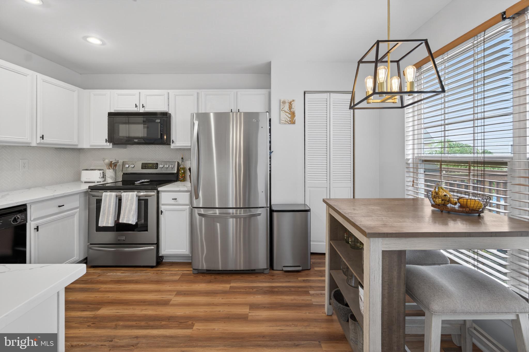 BEECHWOOD HILL - Residential