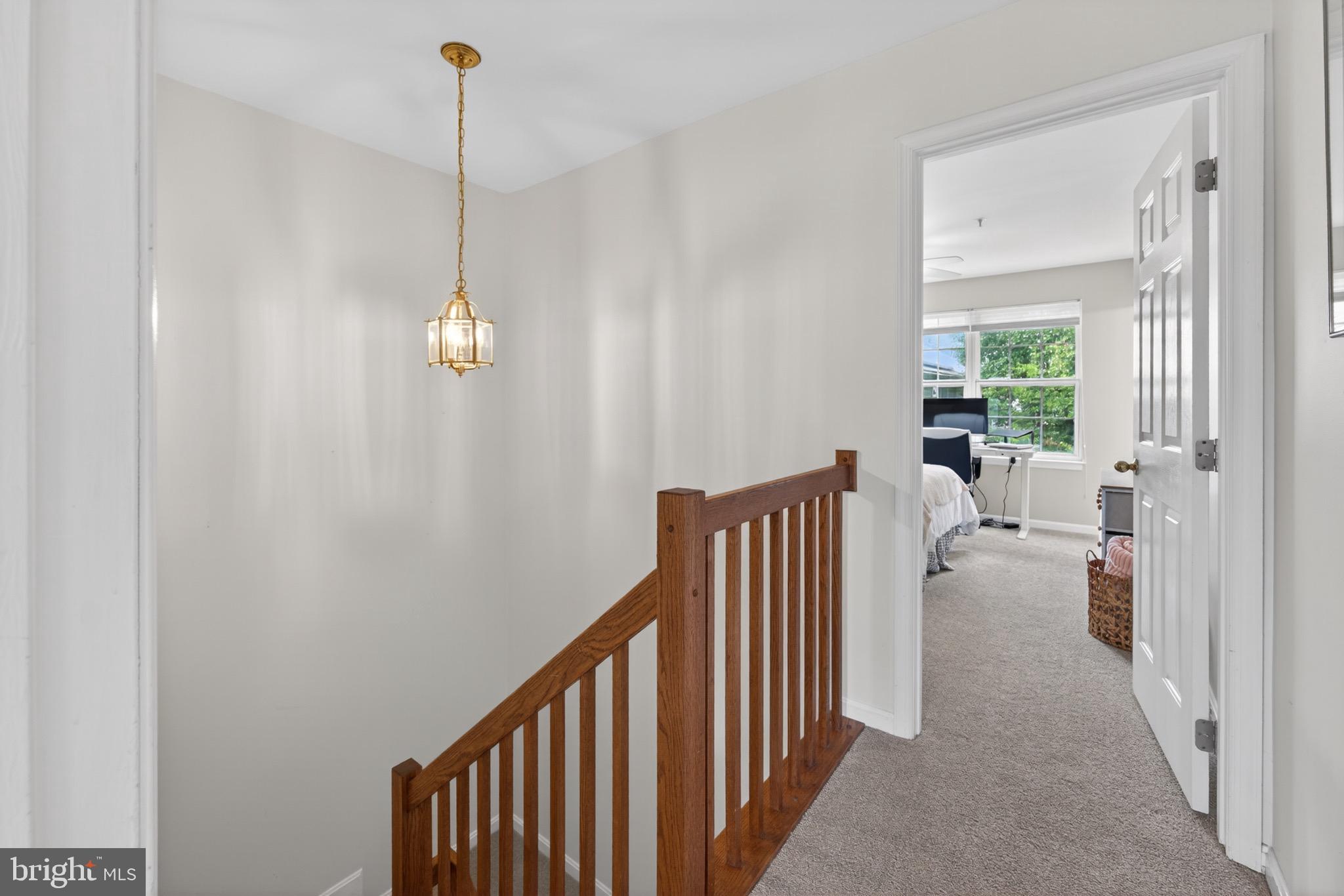 BEECHWOOD HILL - Residential